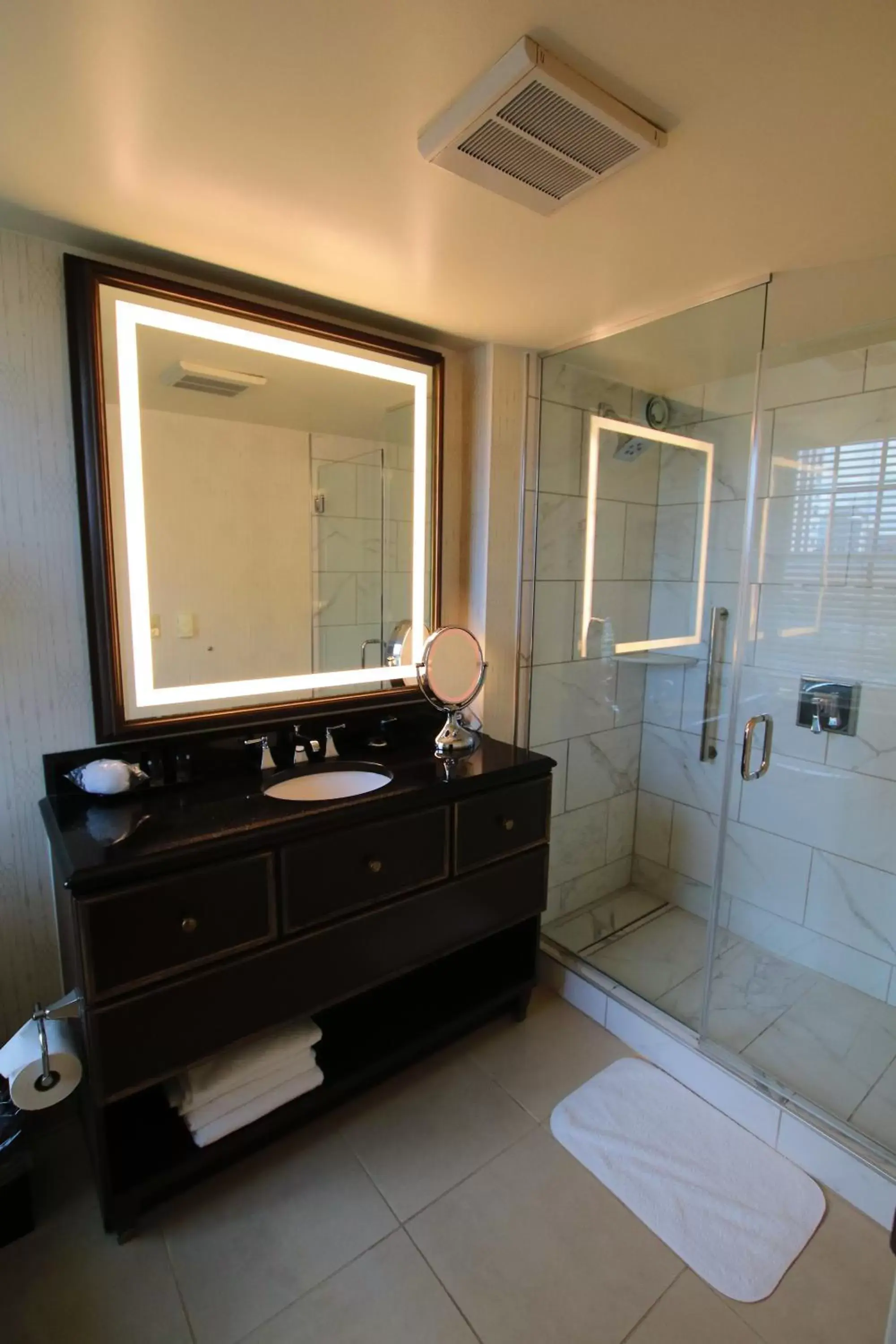 Bathroom in Hotel Roanoke & Conference Center, Curio Collection by Hilton