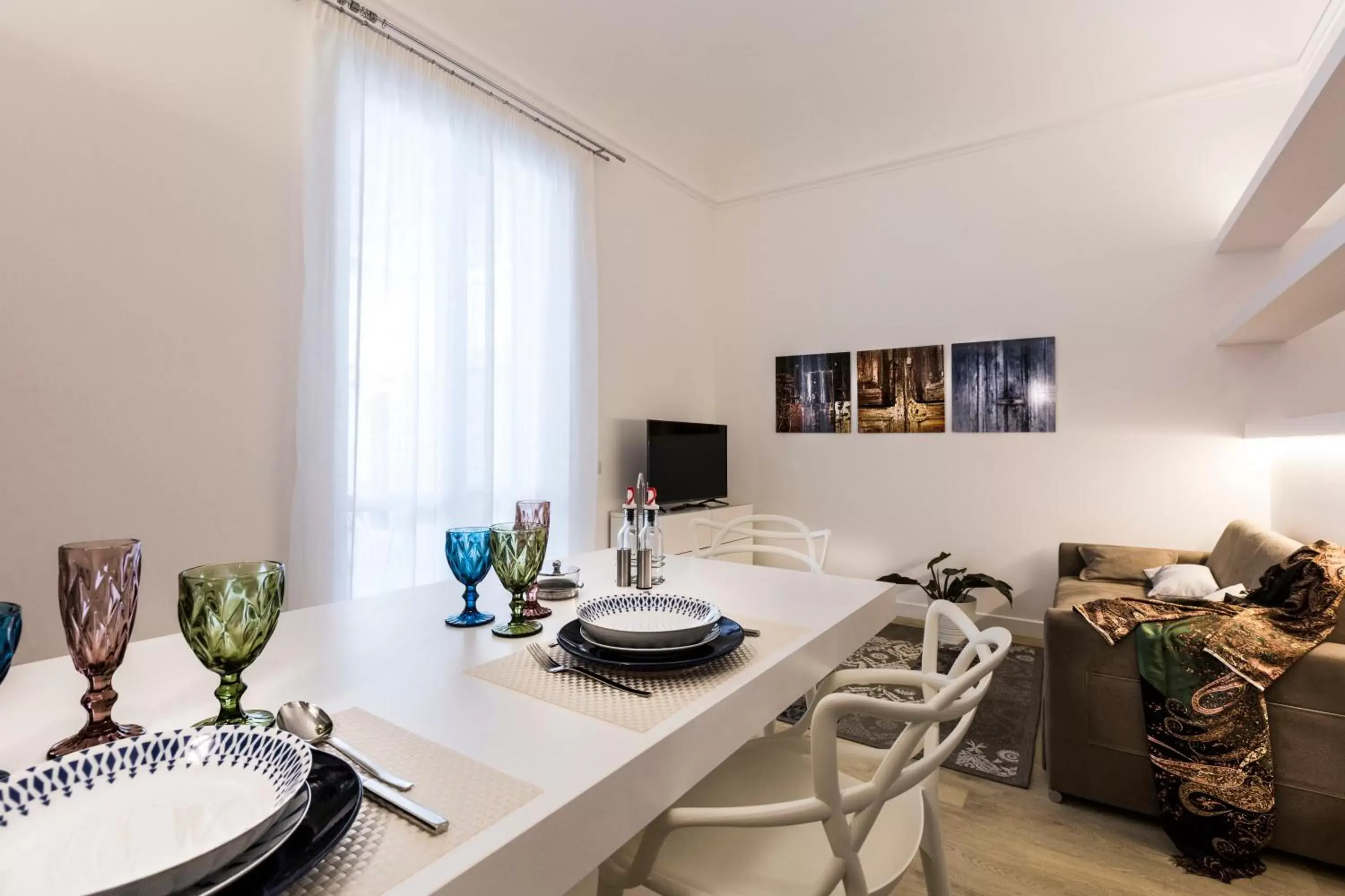 Kitchen or kitchenette, Dining Area in Palermo In Suite Aparthotel