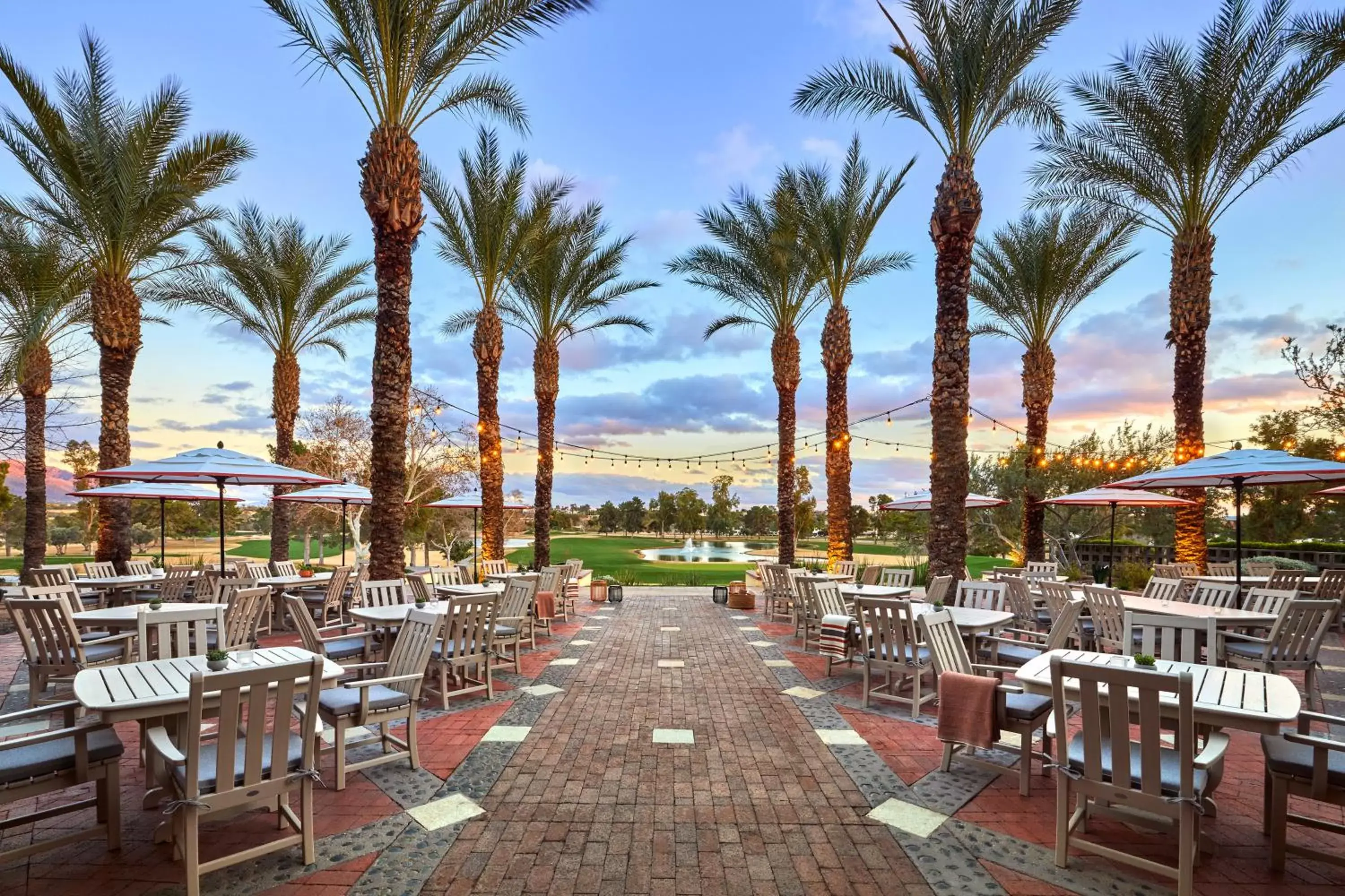 Property building, Restaurant/Places to Eat in Omni Tucson National Resort