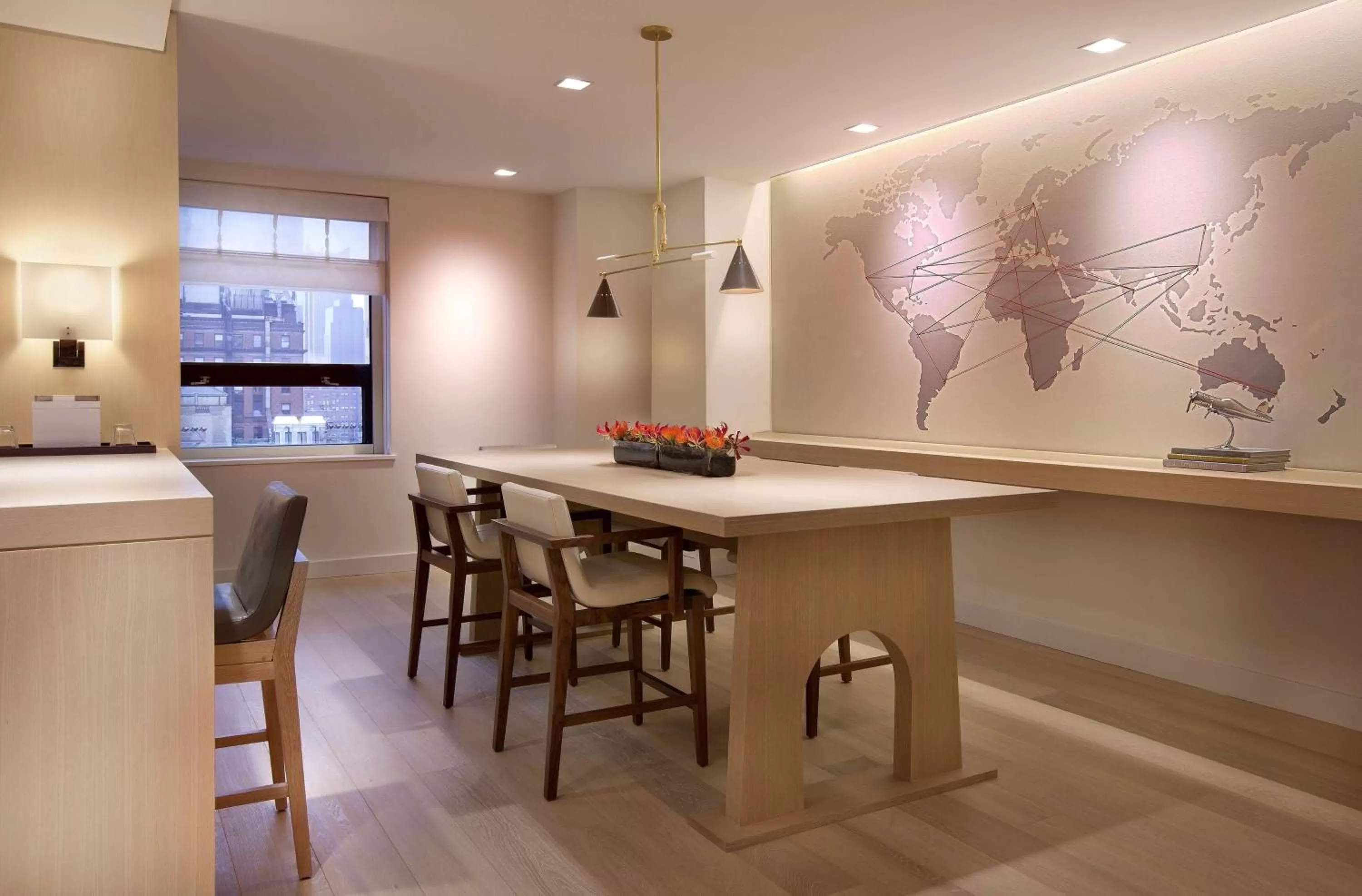 Photo of the whole room in Hyatt Grand Central New York