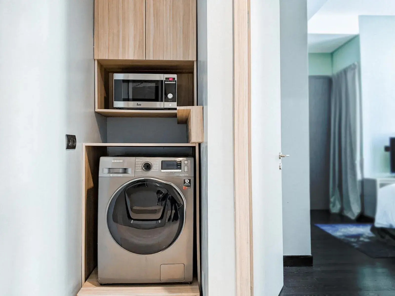 minibar, Bathroom in Crowne Plaza Jakarta Residences, an IHG Hotel minibar, Bathroom in Crowne Plaza Jakarta Residences, an IHG Hotel