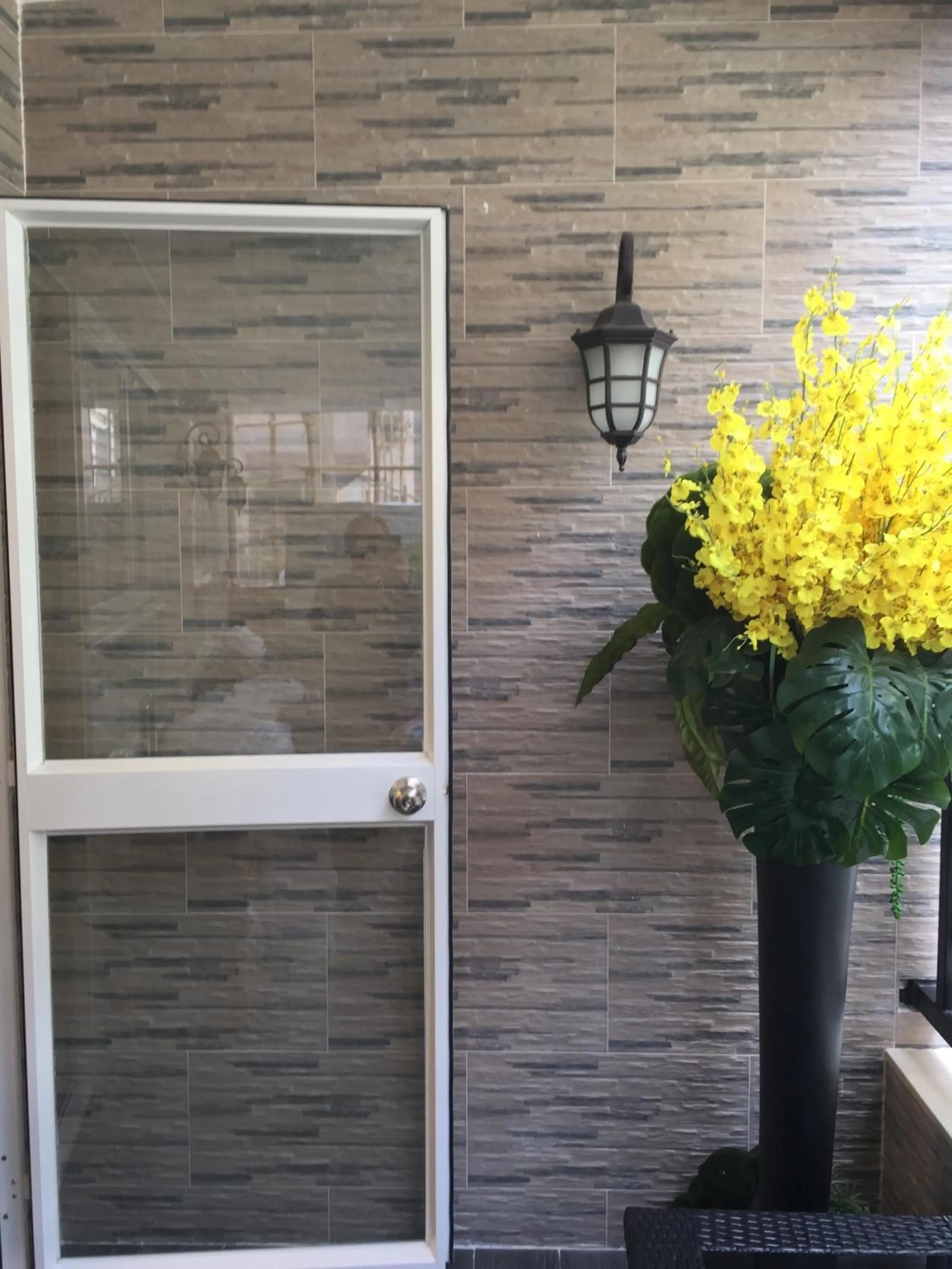 Balcony/Terrace in Seasons Hotel - Causeway Bay