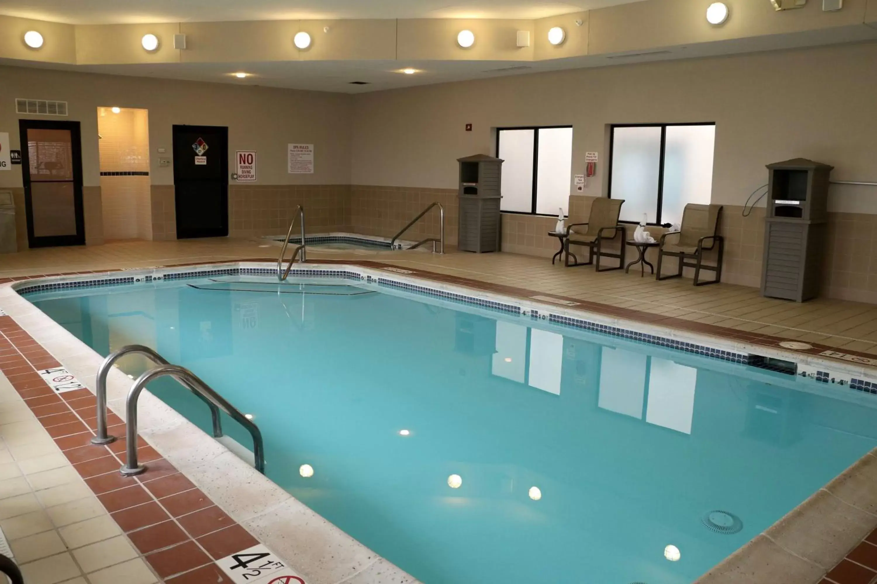 On site, Swimming Pool in Best Western Plus Omaha Airport Inn