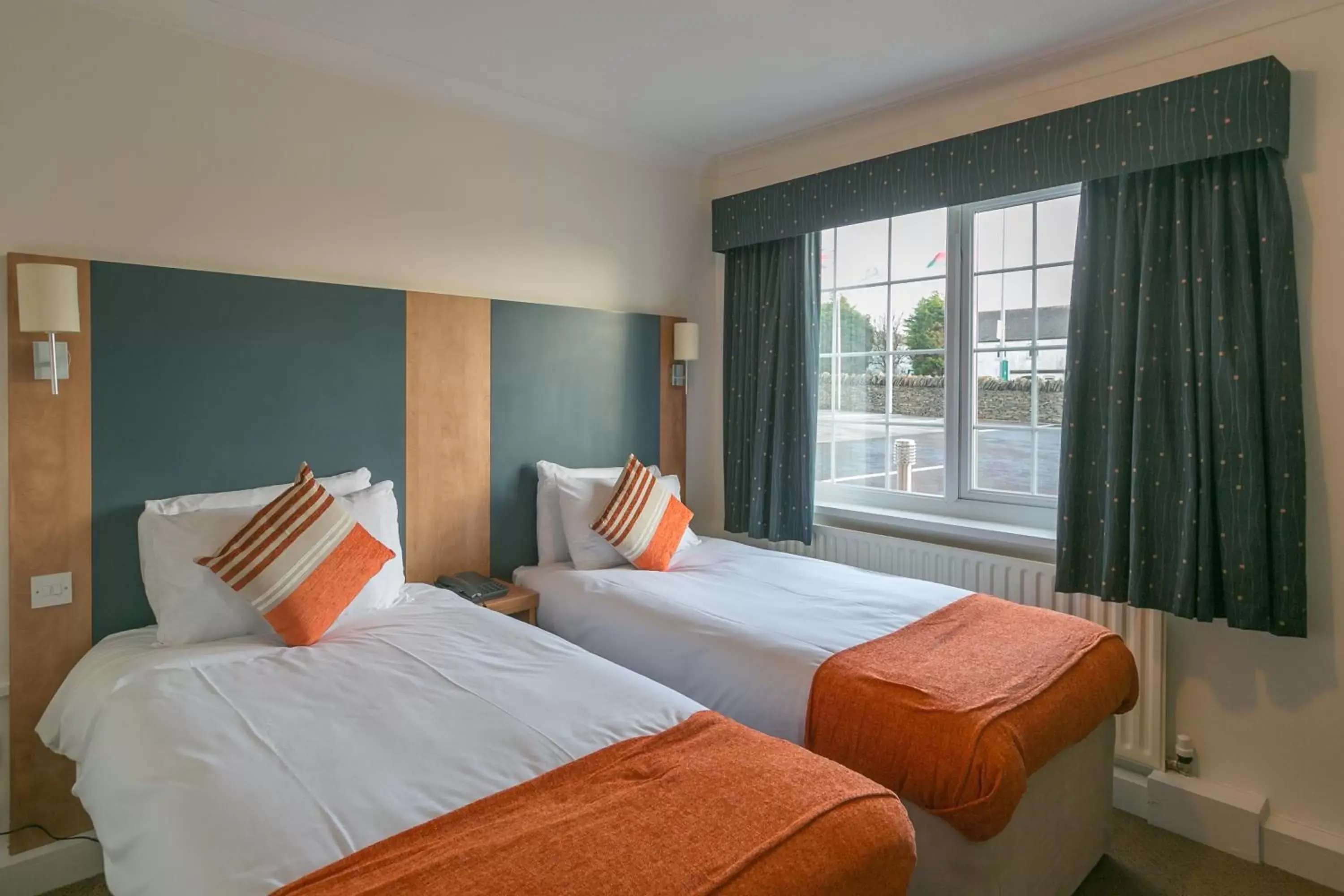 Twin Room in Celtic International Hotel Cardiff Airport