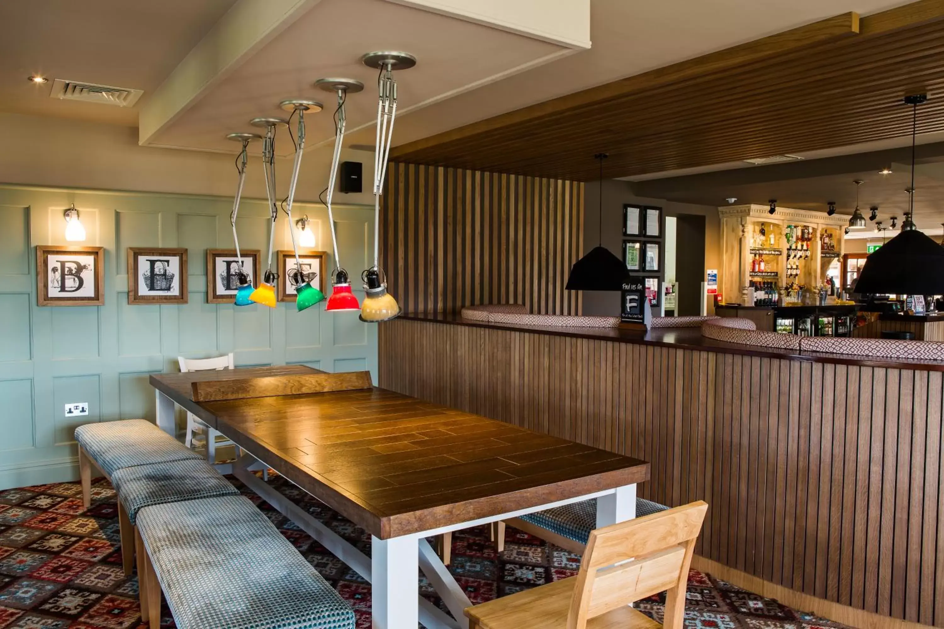 Restaurant/places to eat, Lounge/Bar in Red Squirrel, Stevenston by Marston's Inns