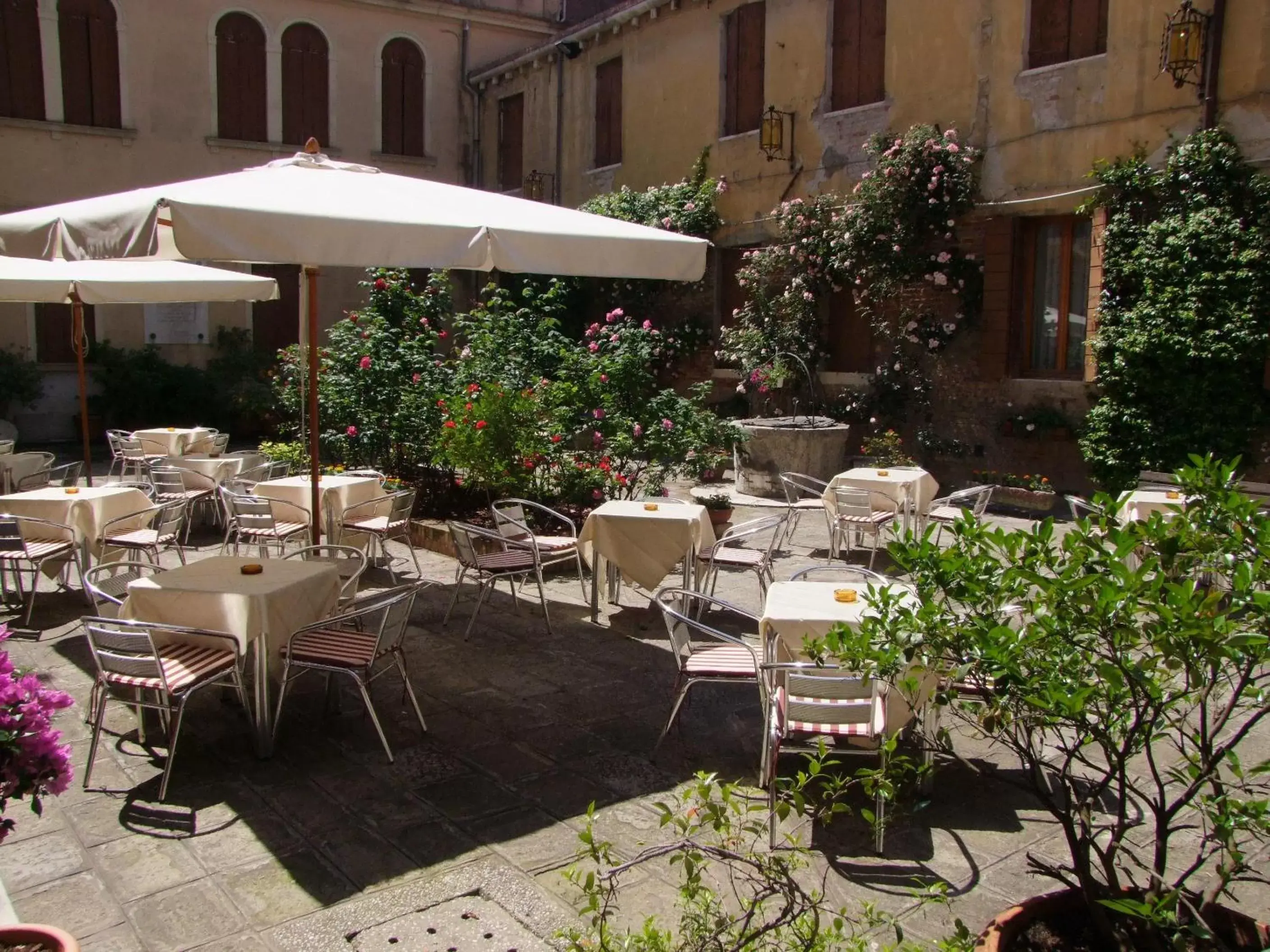 Balcony/Terrace, Restaurant/Places to Eat in Domus Ciliota