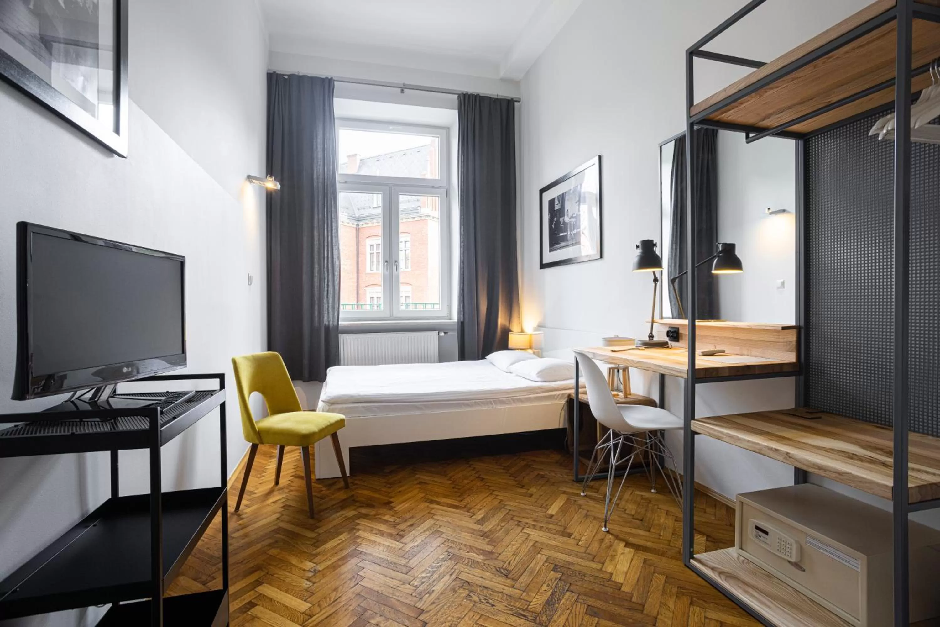 Bed in NOVUMHOUSE - Straszewskiego
