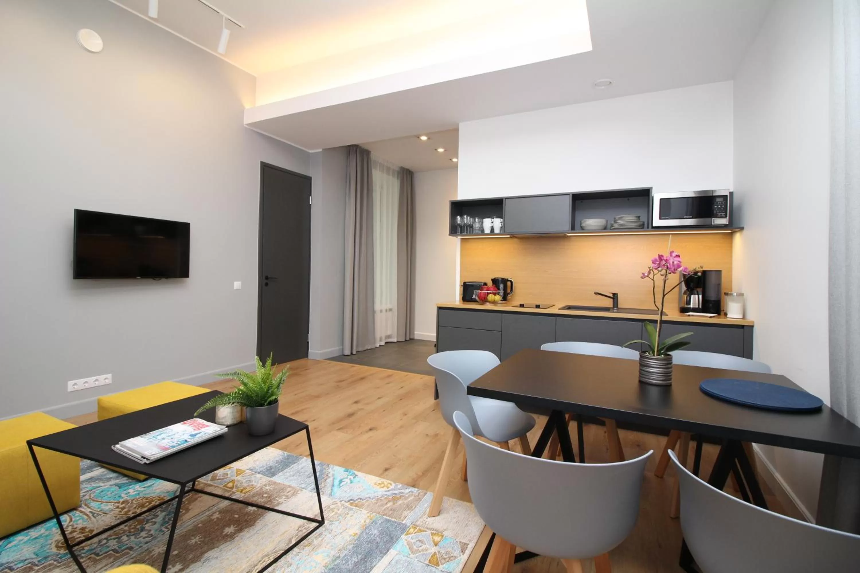 Kitchen or kitchenette in Tallinn City Apartments Old Town Suites