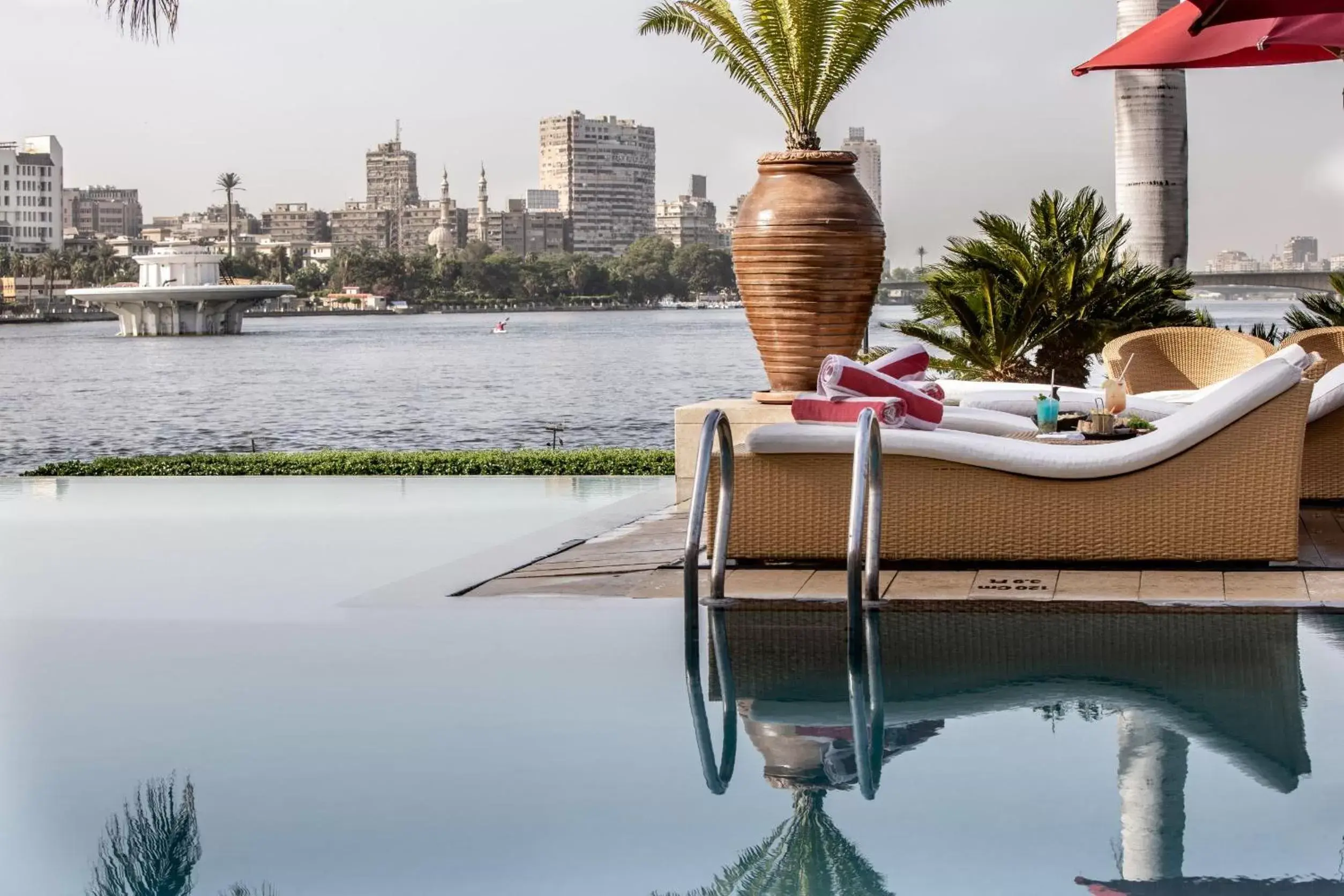 Swimming pool in Sofitel Cairo Nile El Gezirah Swimming pool in Sofitel Cairo Nile El Gezirah