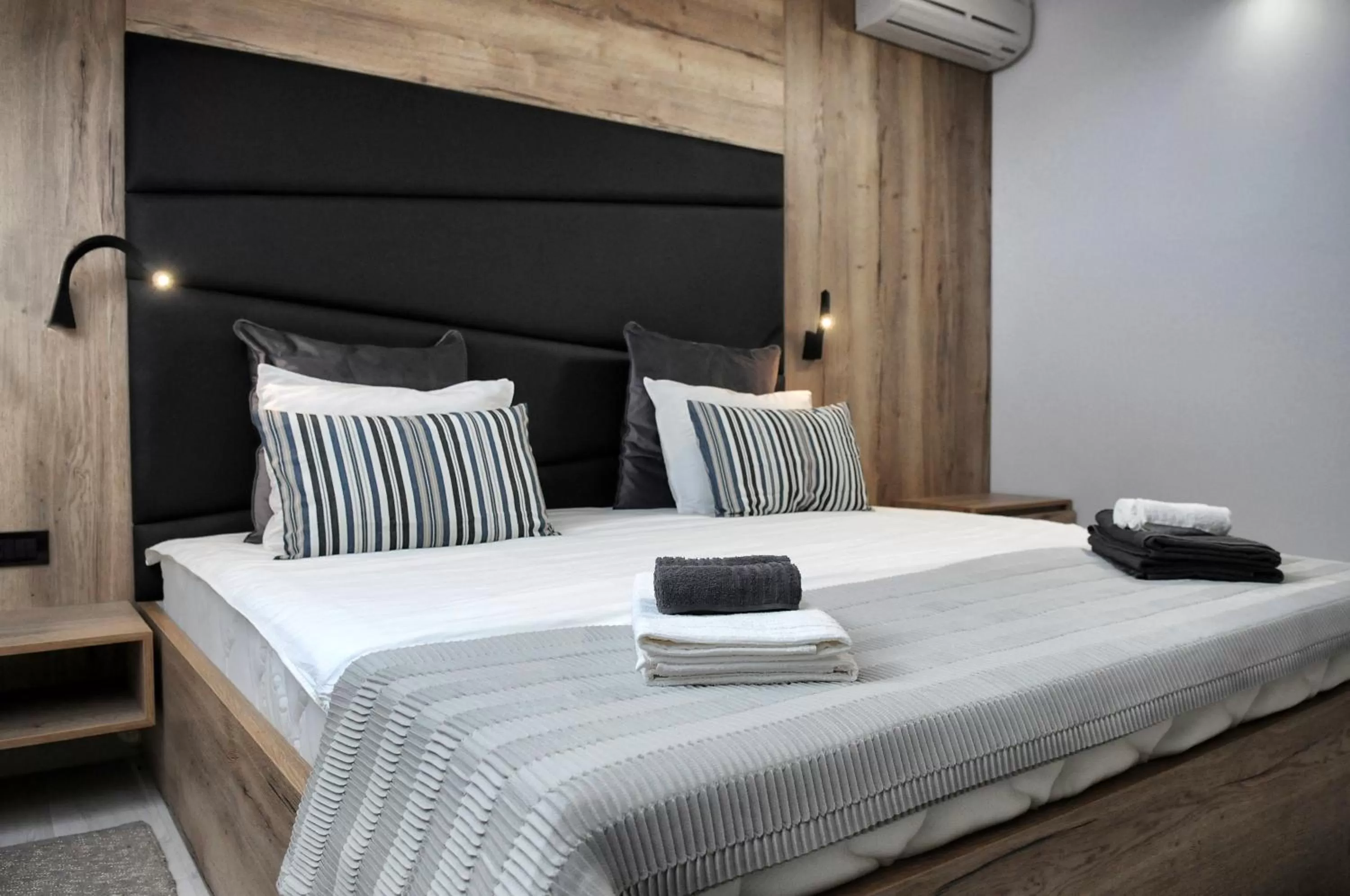 Bed in Azur