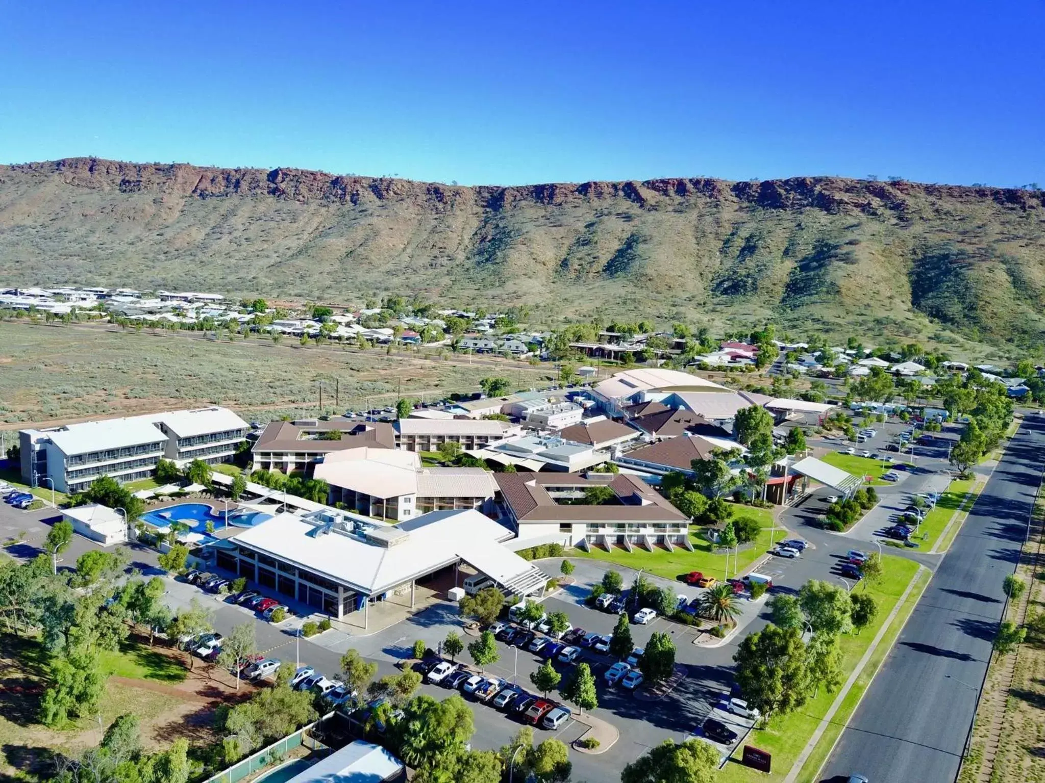 Property building, Bird's-eye View in Crowne Plaza Alice Springs Lasseters, an IHG Hotel