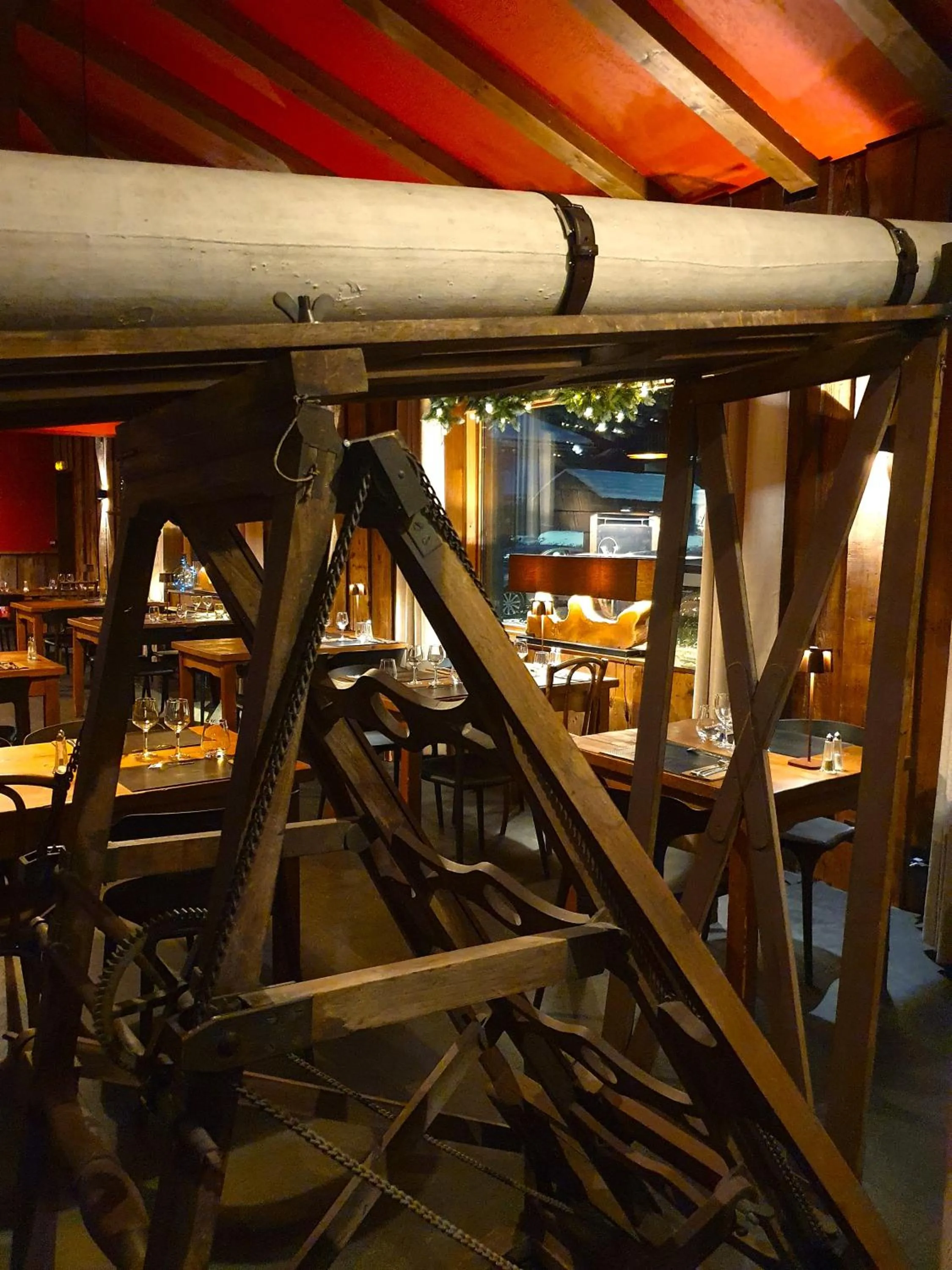 Restaurant/places to eat in Chalet Hôtel du Bois