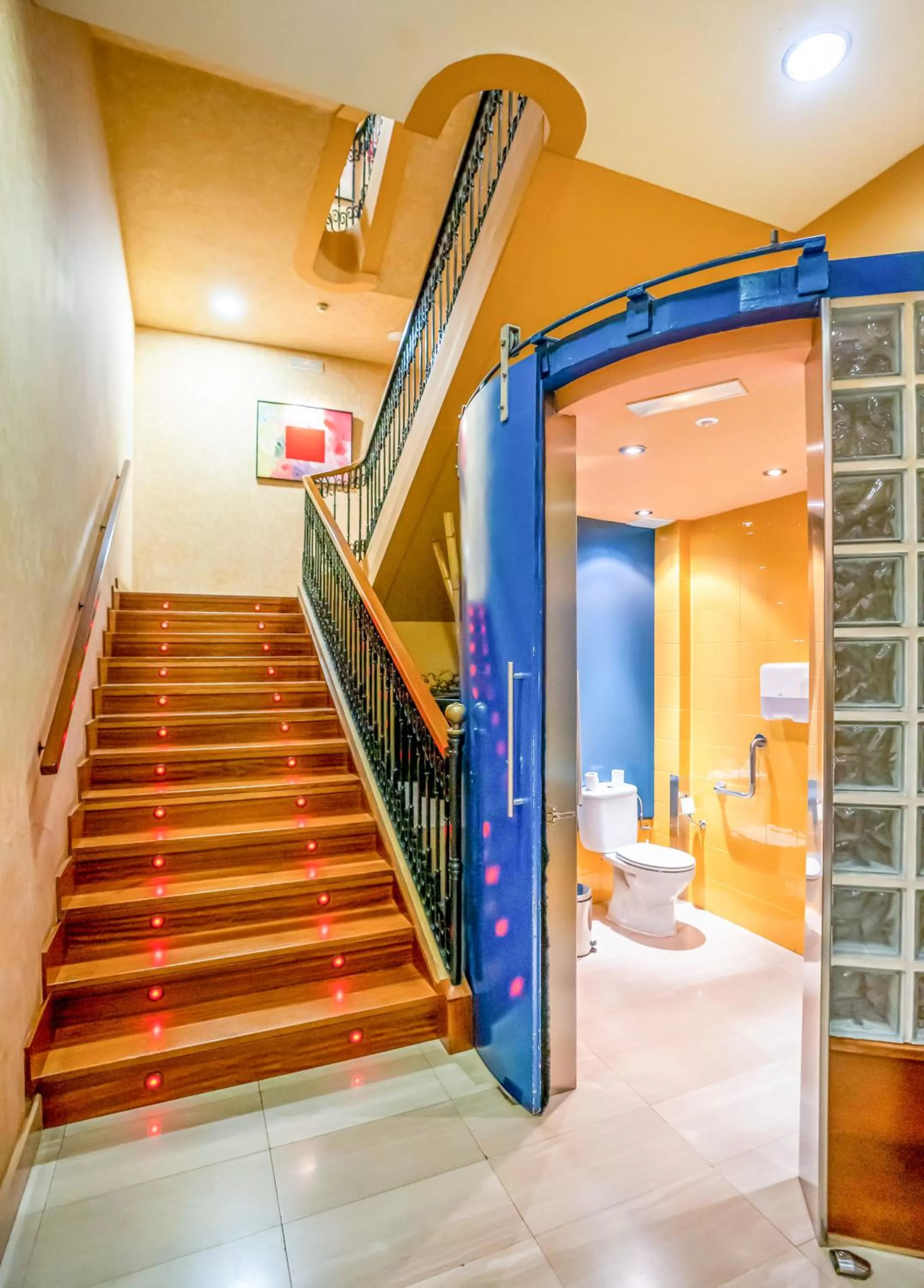 Seating area in Victoria 4 Puerta del Sol