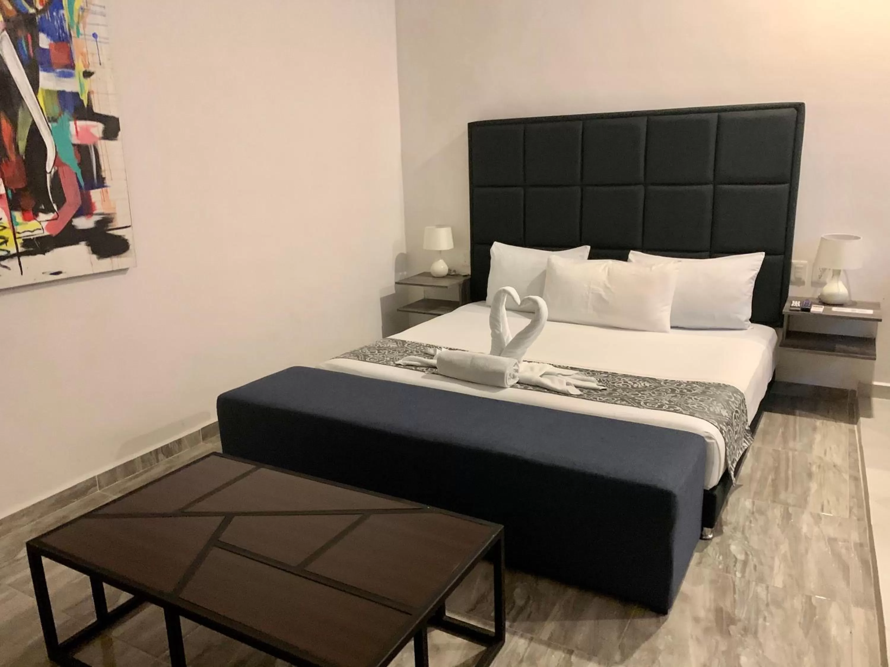 King Studio with Sofa Bed in SILVERSANDS Hotel Boutique - 5Th Ave