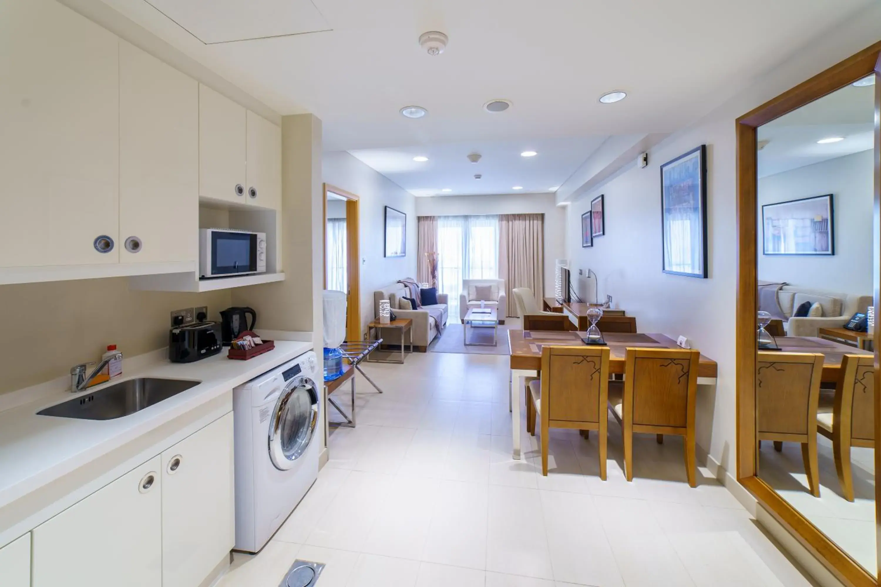 TV and multimedia, Kitchen/Kitchenette in Levatio Suites Muscat, a member of Radisson Individuals