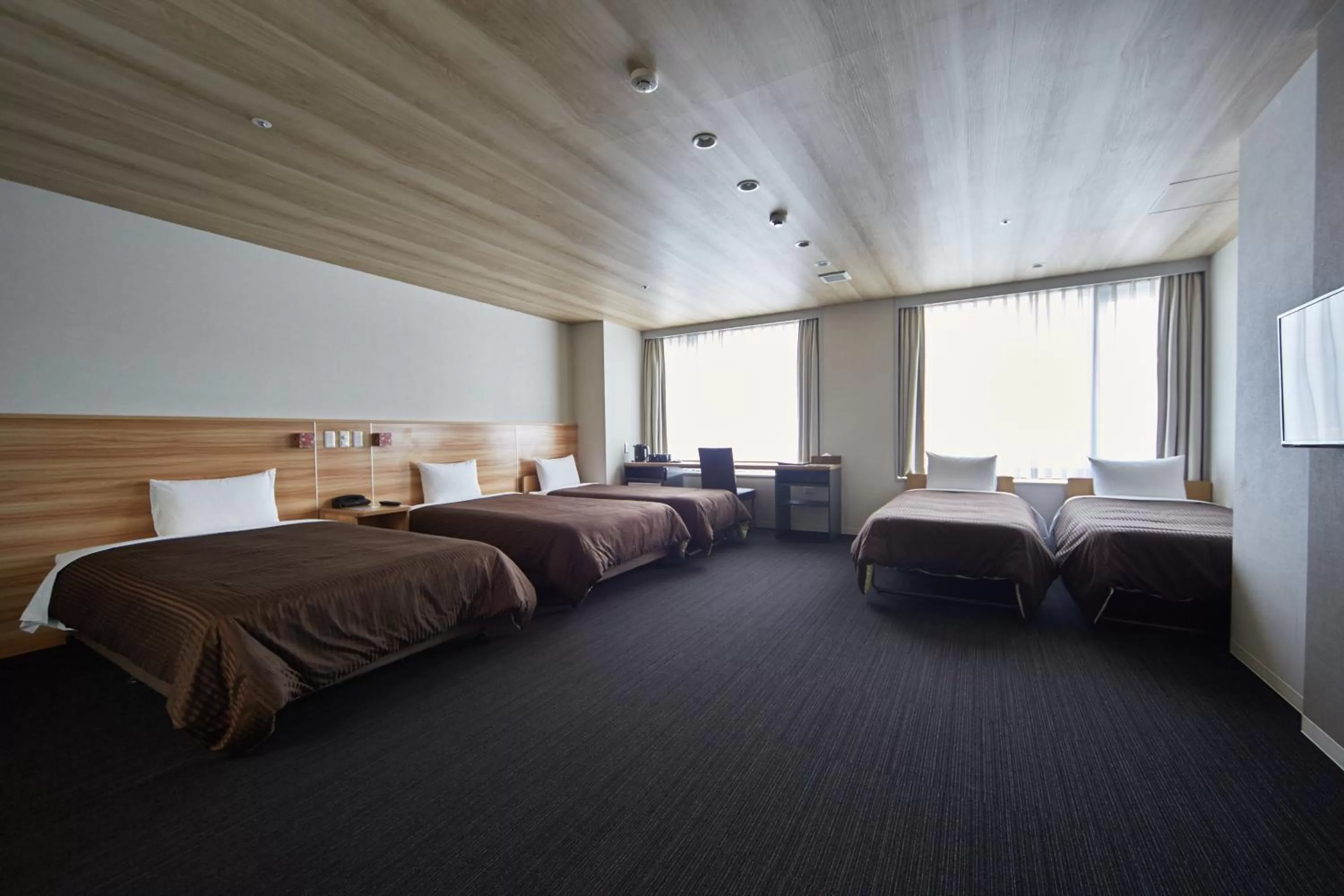 Photo of the whole room, Bed in Izumisano Center Hotel Kansai International Airport