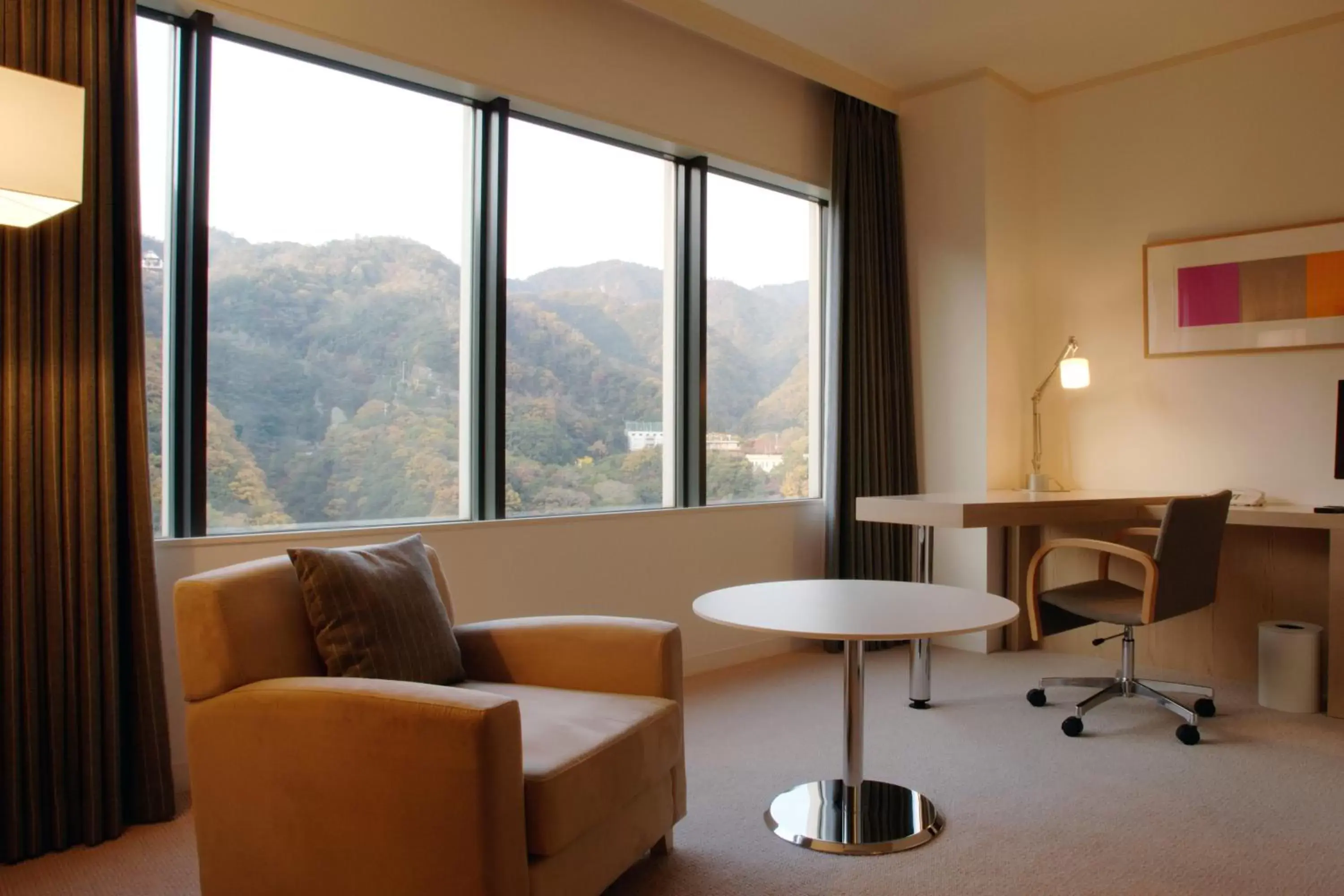 Photo of the whole room, Seating Area in ANA Crowne Plaza Kobe, an IHG Hotel