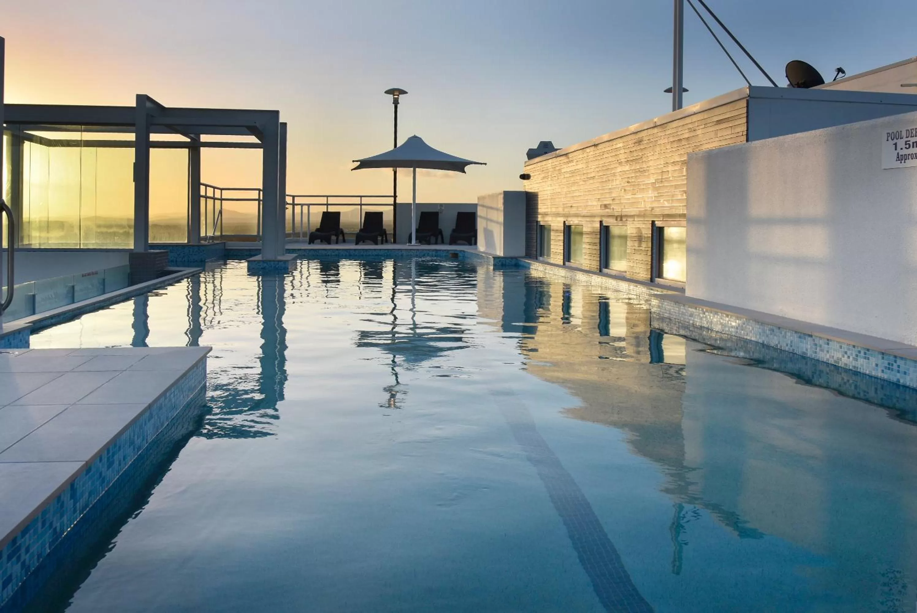 Swimming pool in Pumicestone Blue