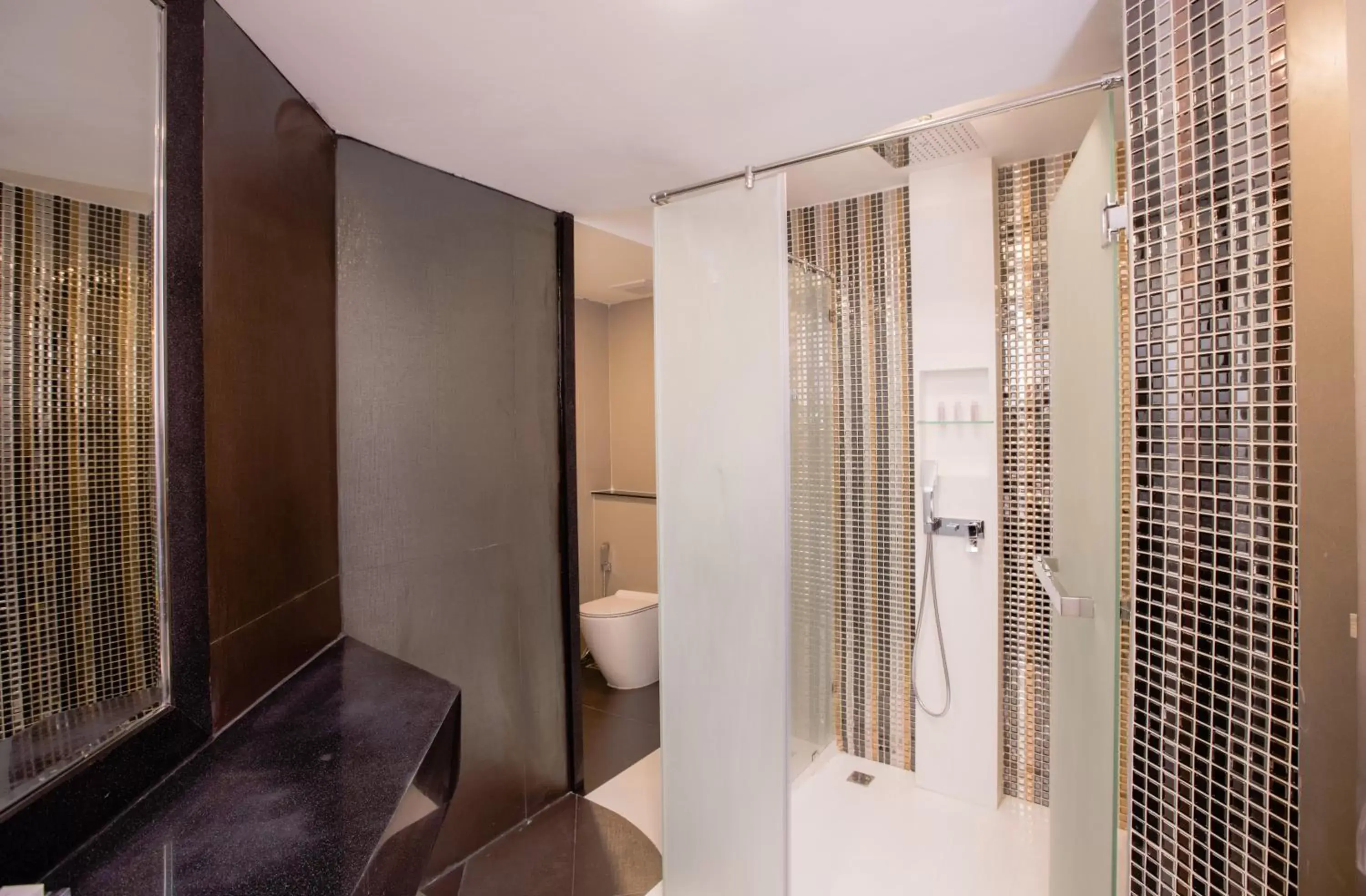 Photo of the whole room in Centara Azure Hotel Pattaya Photo of the whole room in Centara Azure Hotel Pattaya