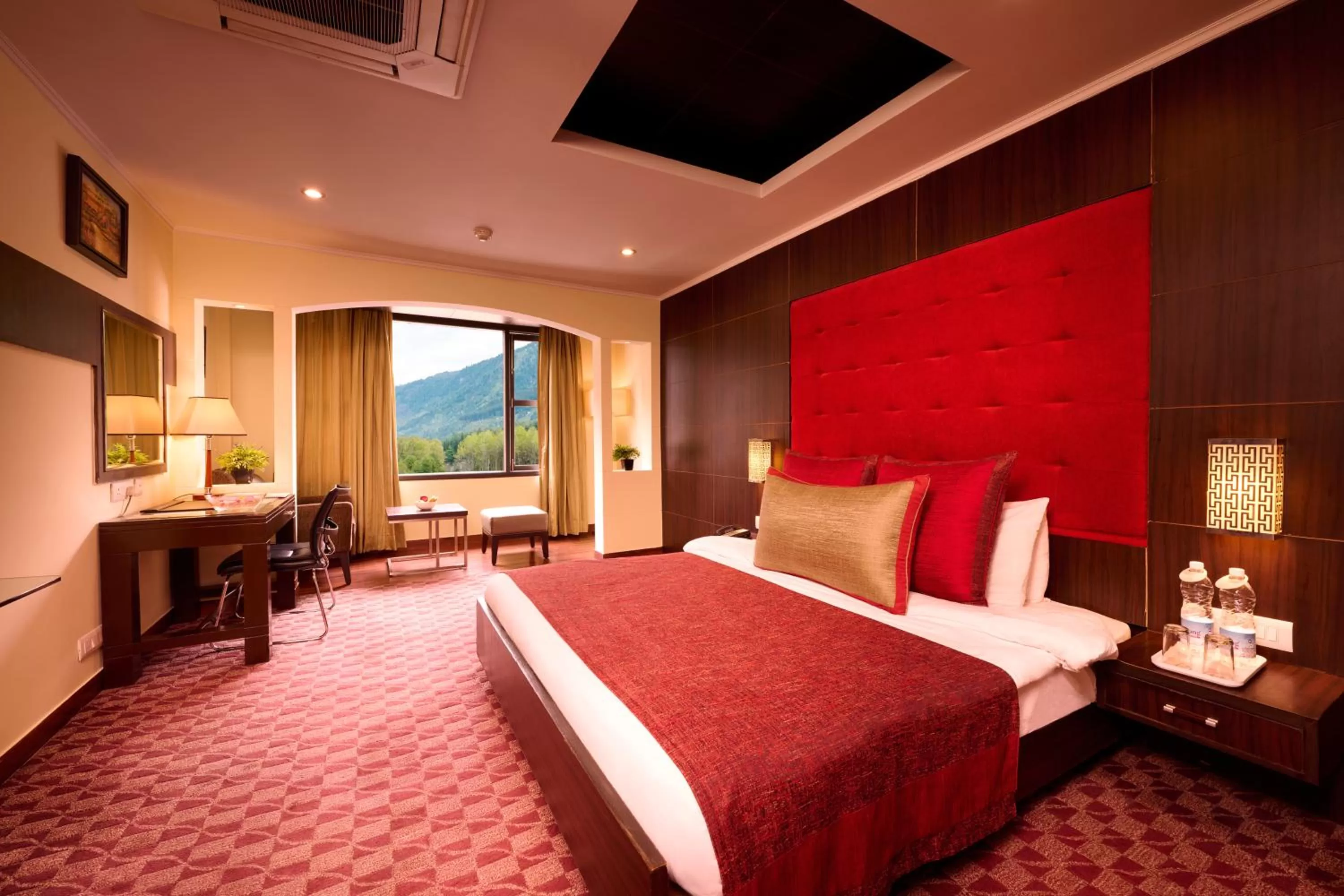 Bedroom, Bed in Renest River Country Resort Manali