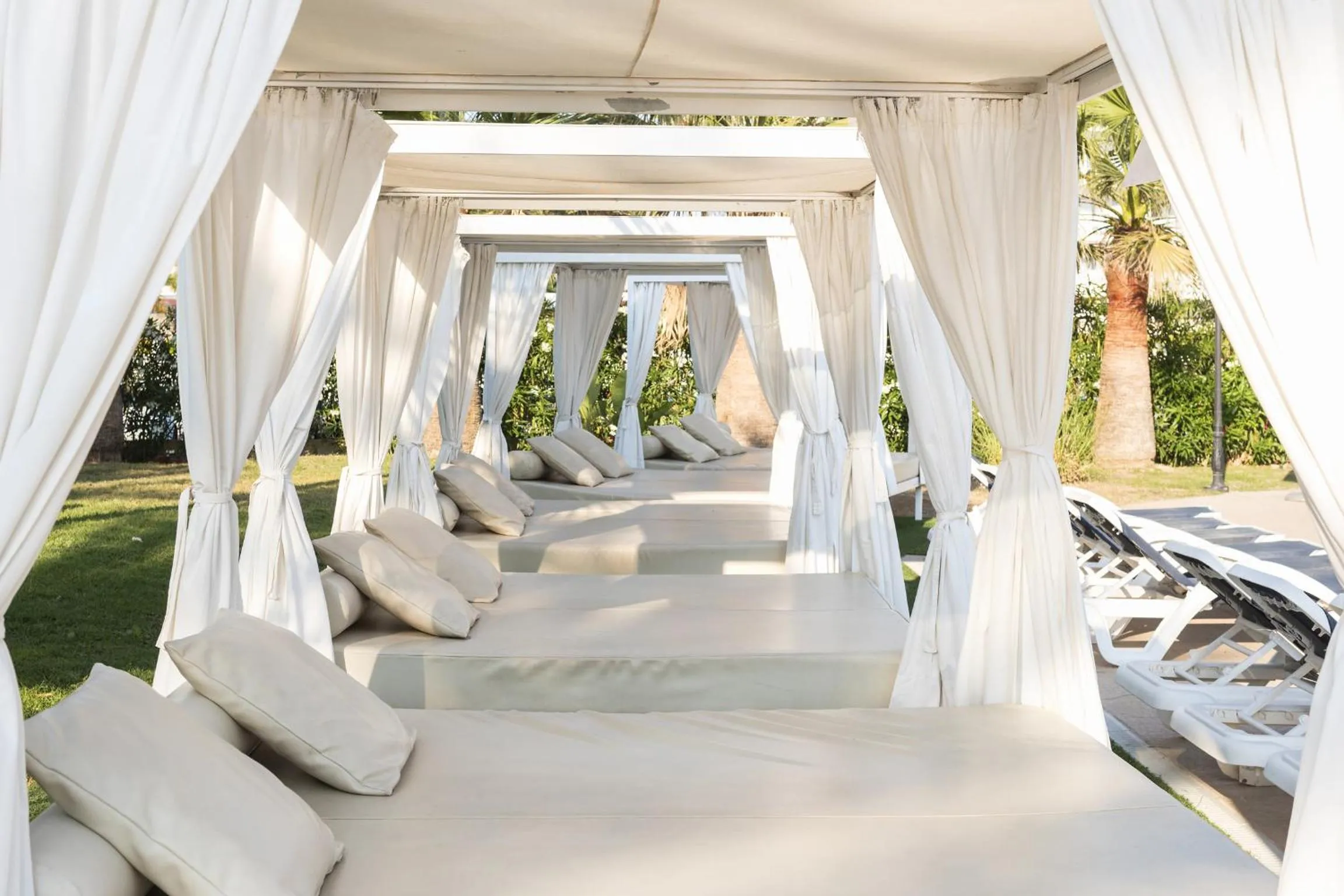 Patio in Cala Millor Garden Hotel - Adults Only