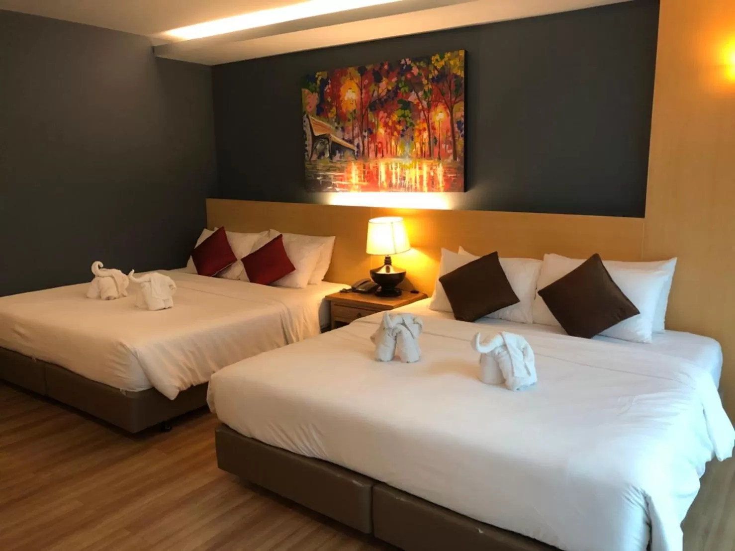 Bed in Le Naview @Prasingh