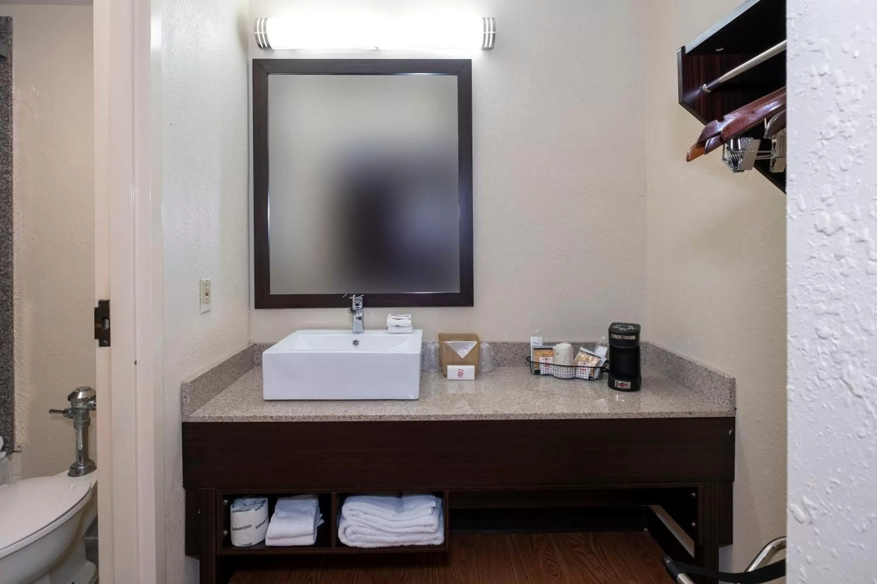 Bathroom in Red Roof Inn Kenly - I-95 Bathroom in Red Roof Inn Kenly - I-95