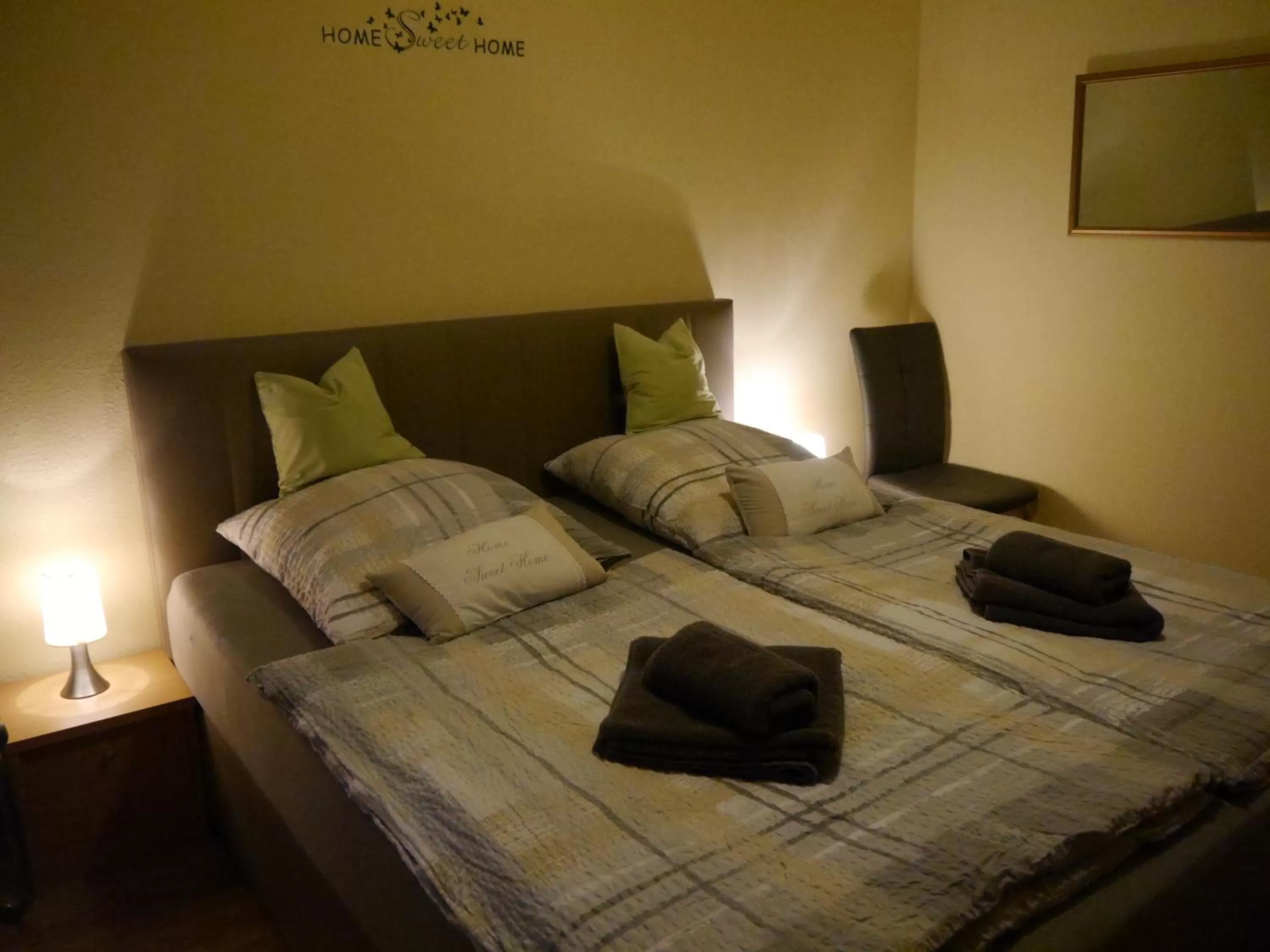 Bed in Pension Heideweg