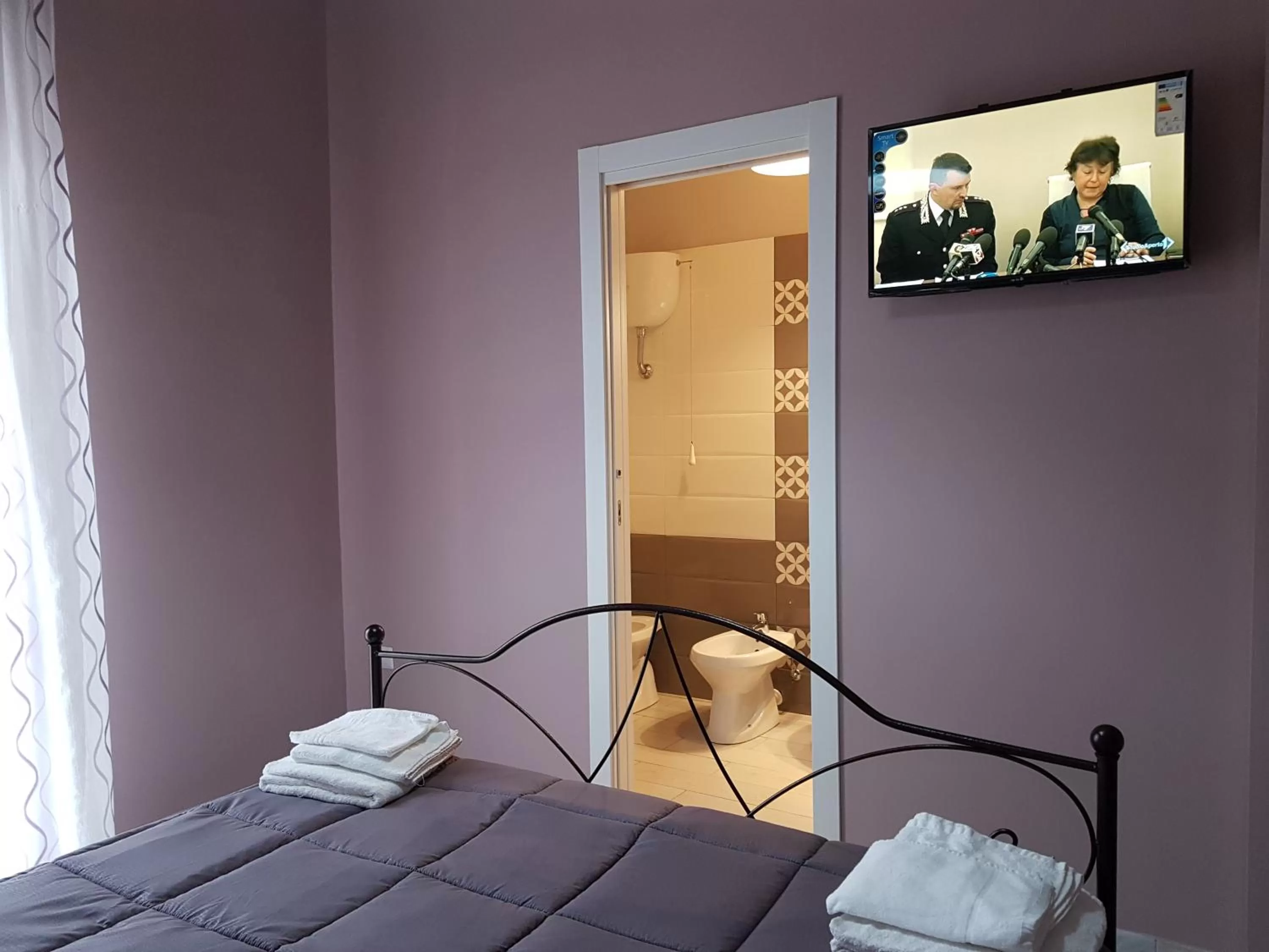 Bed in B&B President