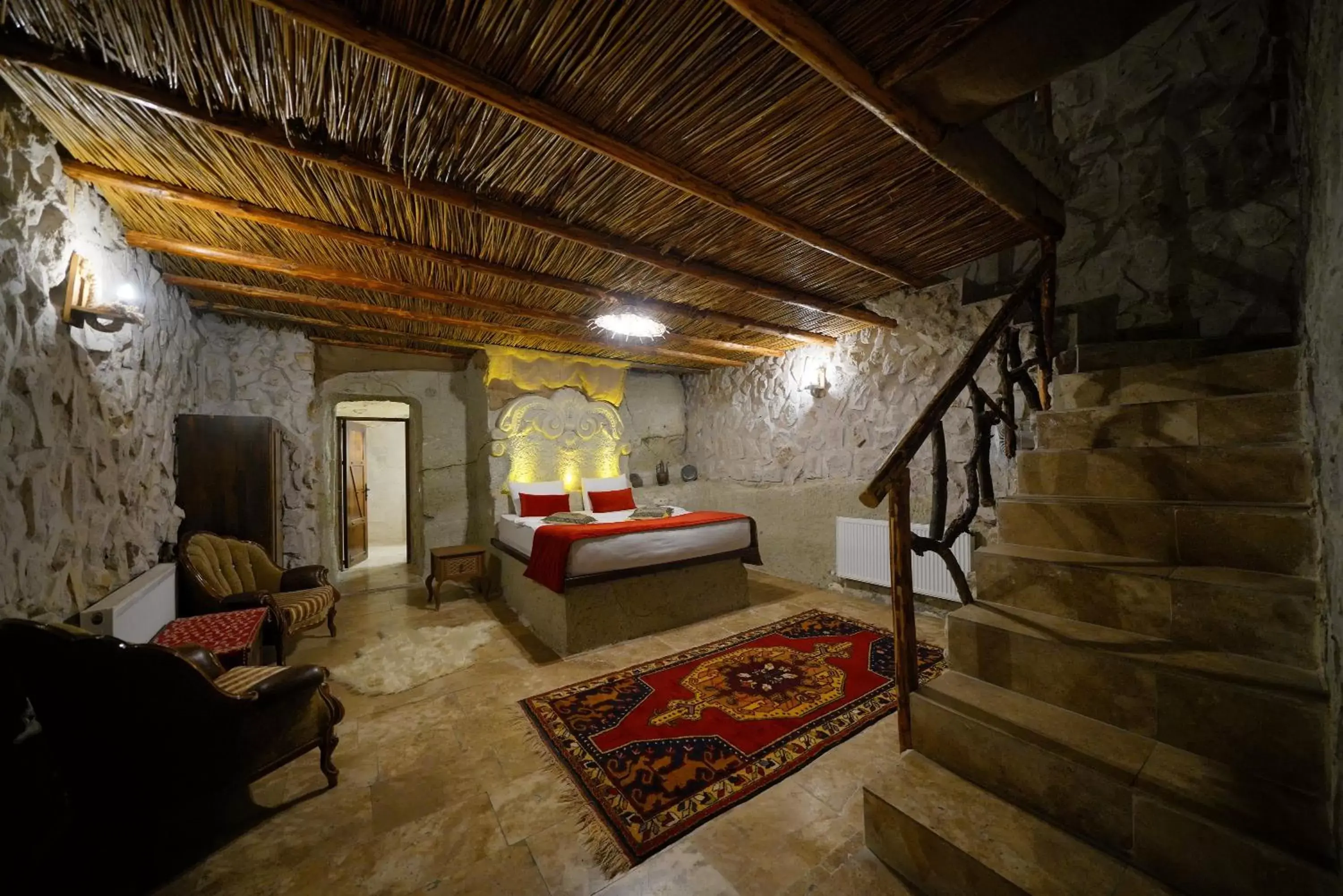 Photo of the whole room, Seating Area in Cappadocia Nar Cave House & Hot Swimming Pool