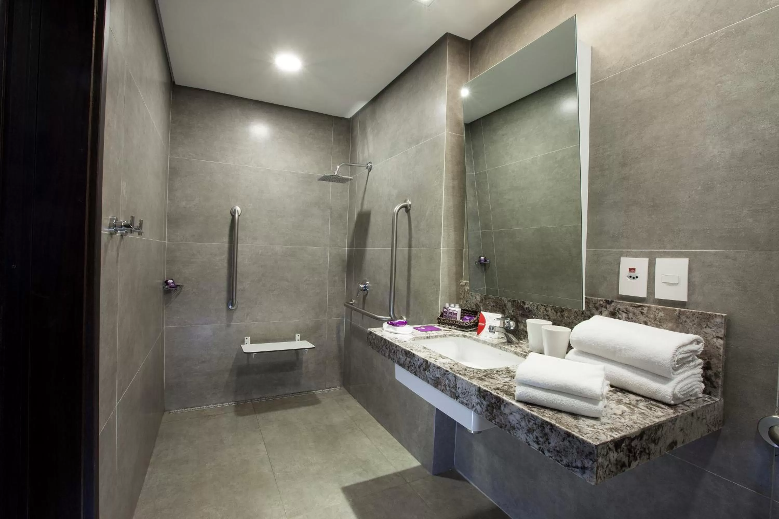 Shower in Prodigy Santos Dumont by Wish