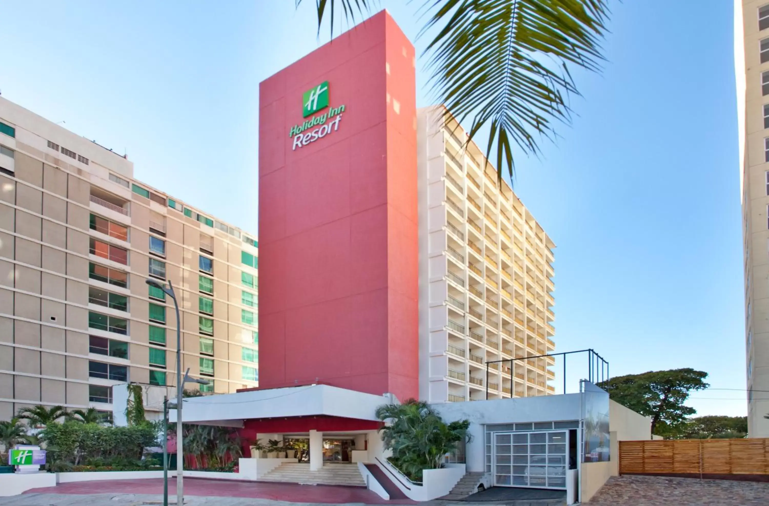 Property Building in Holiday Inn Resort Acapulco, an IHG Hotel