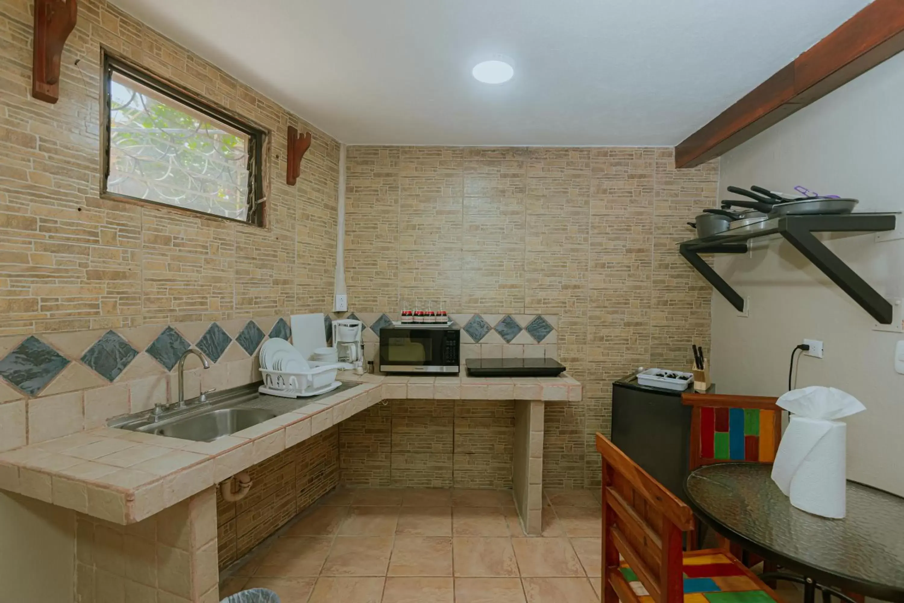 Kitchen/Kitchenette in Oasis Diverse Adult Retreat