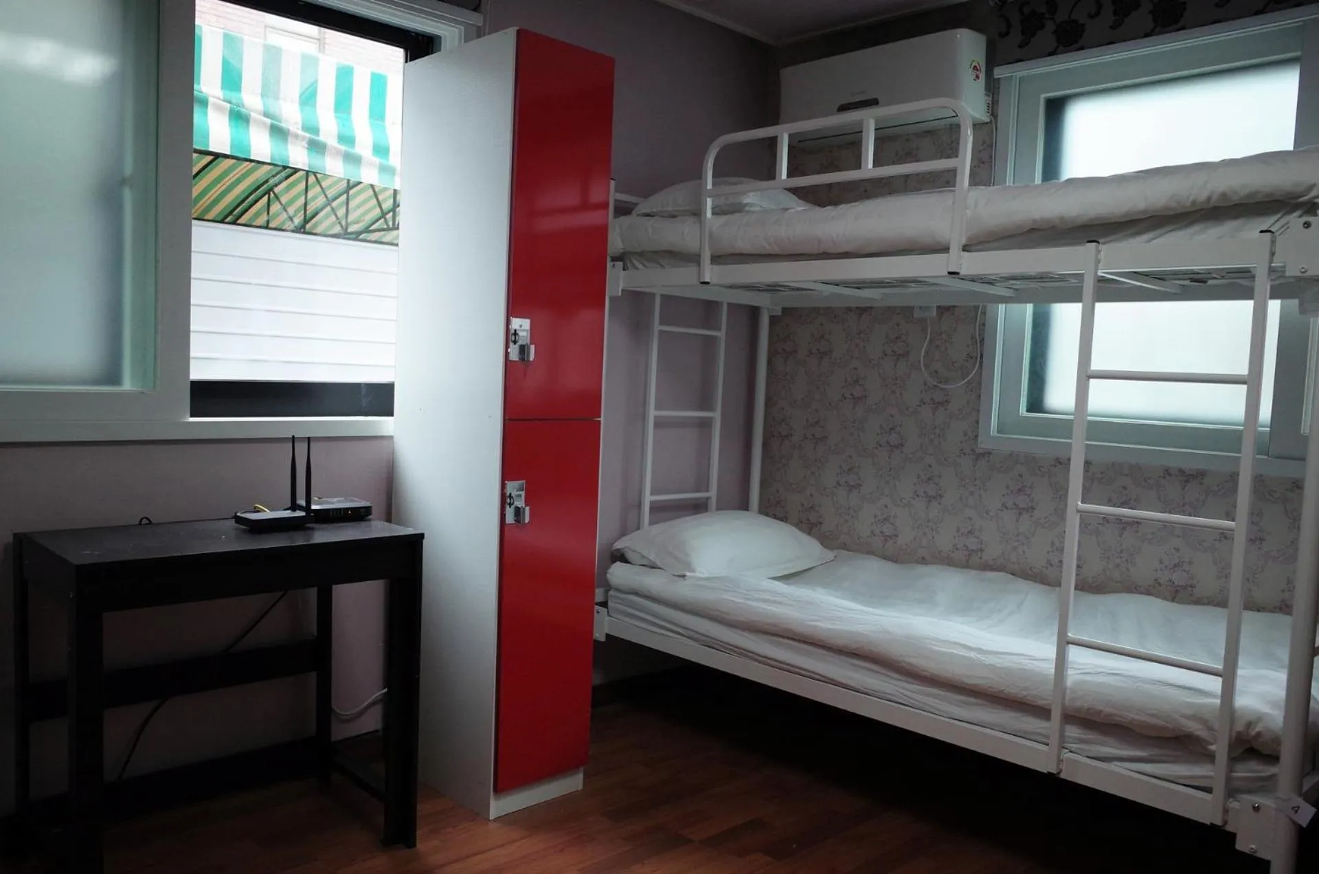 Bedroom, Bed in YaKorea Hostel Gangnam