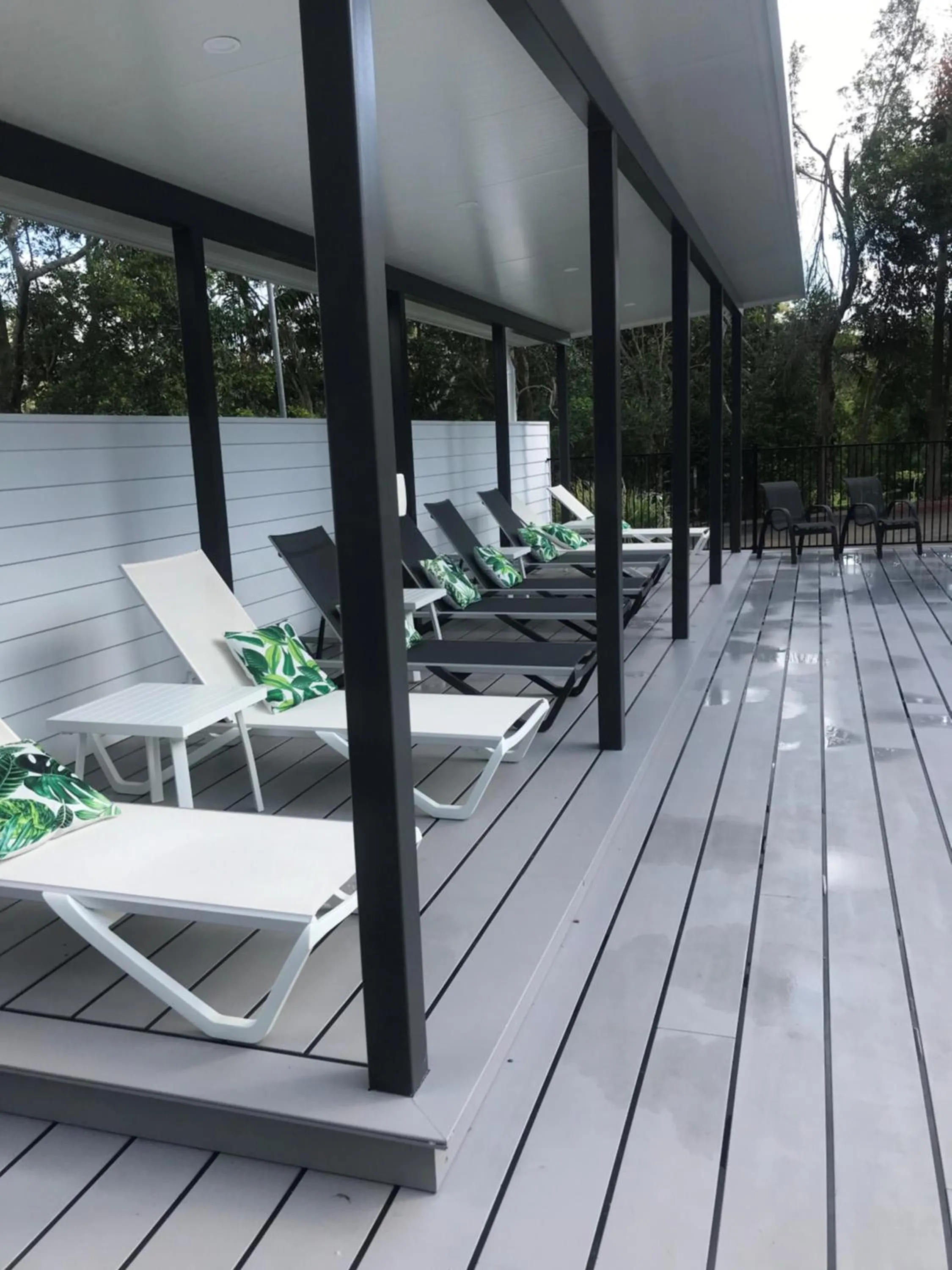 Swimming pool in Clouds Montville