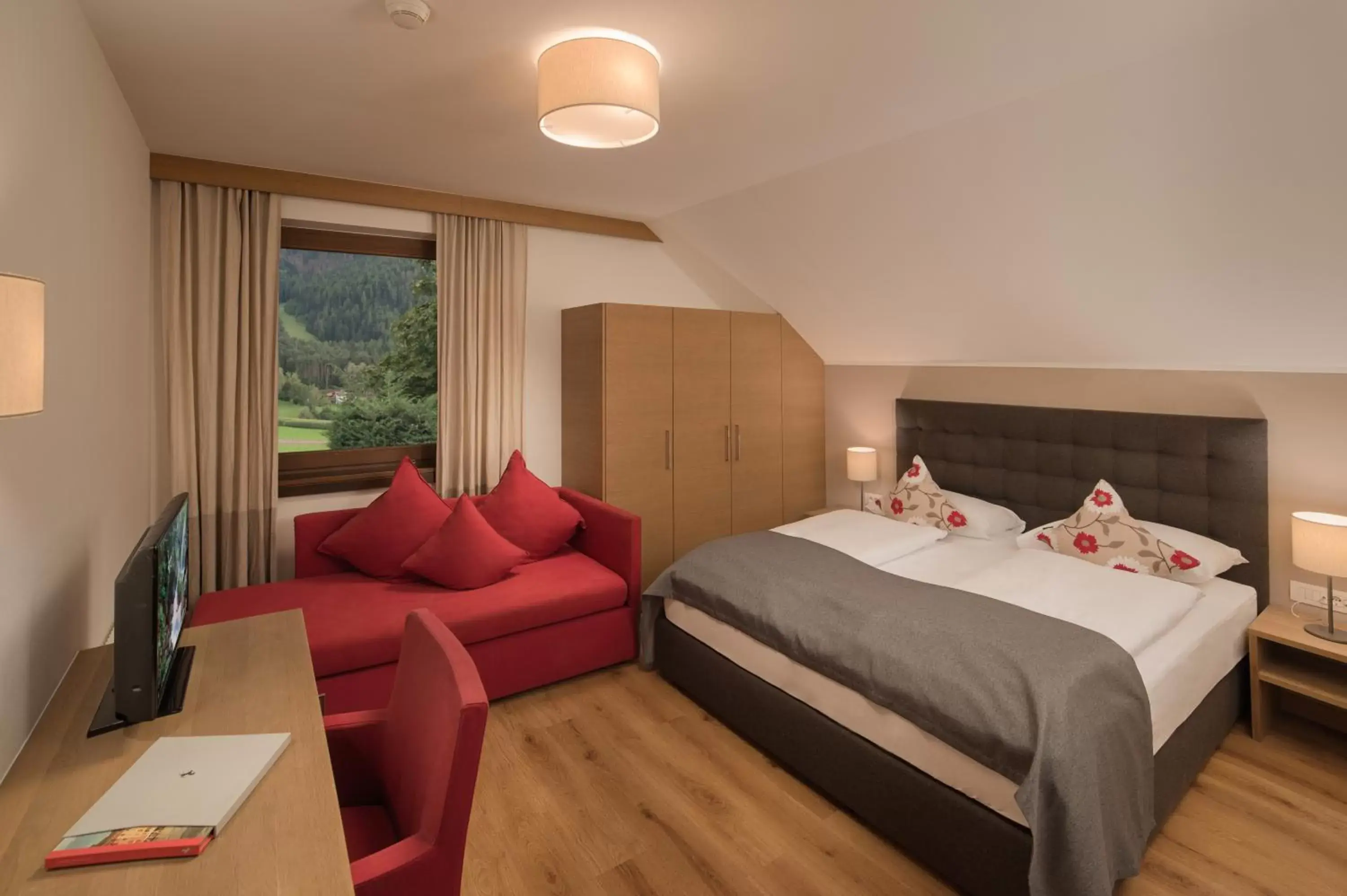 Bedroom in Schönblick - Sport & Active Hotel