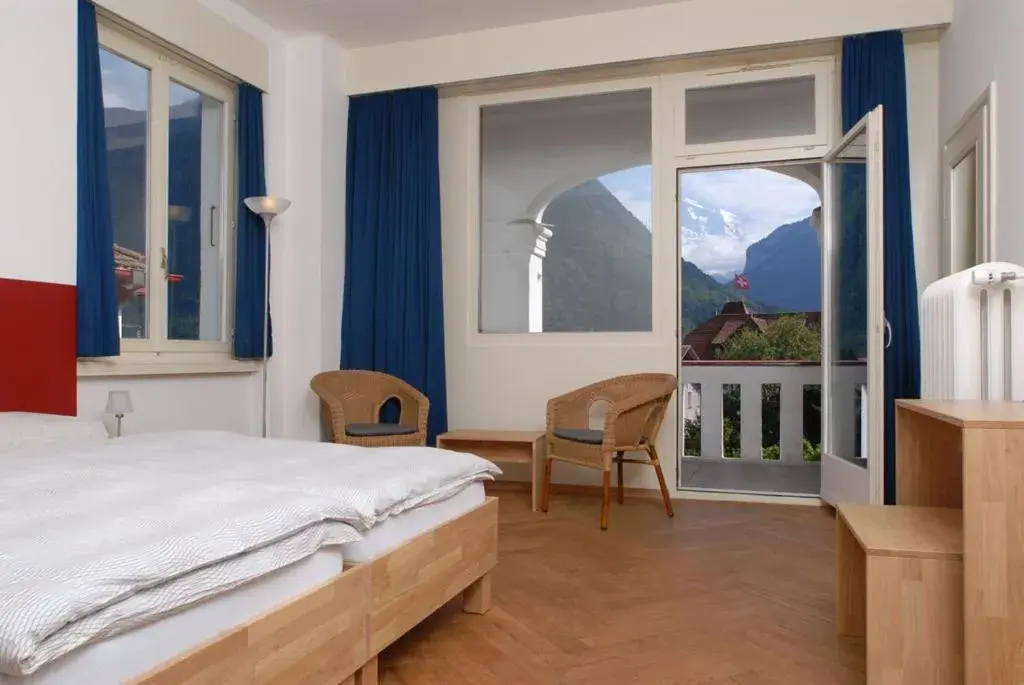 Bed, Mountain View in Mattenhof Resort