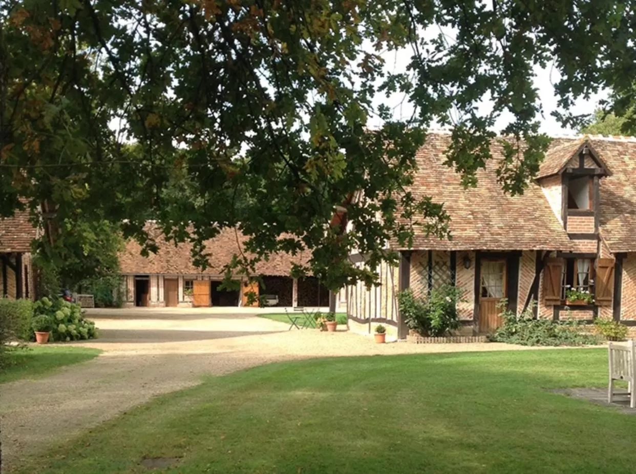 Property Building in La rabouillere