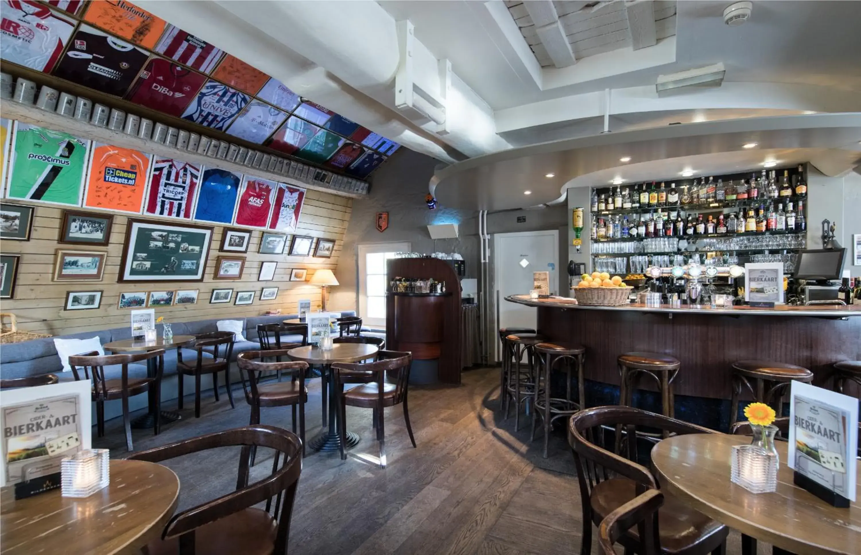 Lounge or bar in Bilderberg Kasteel Vaalsbroek Lounge or bar in Bilderberg Kasteel Vaalsbroek