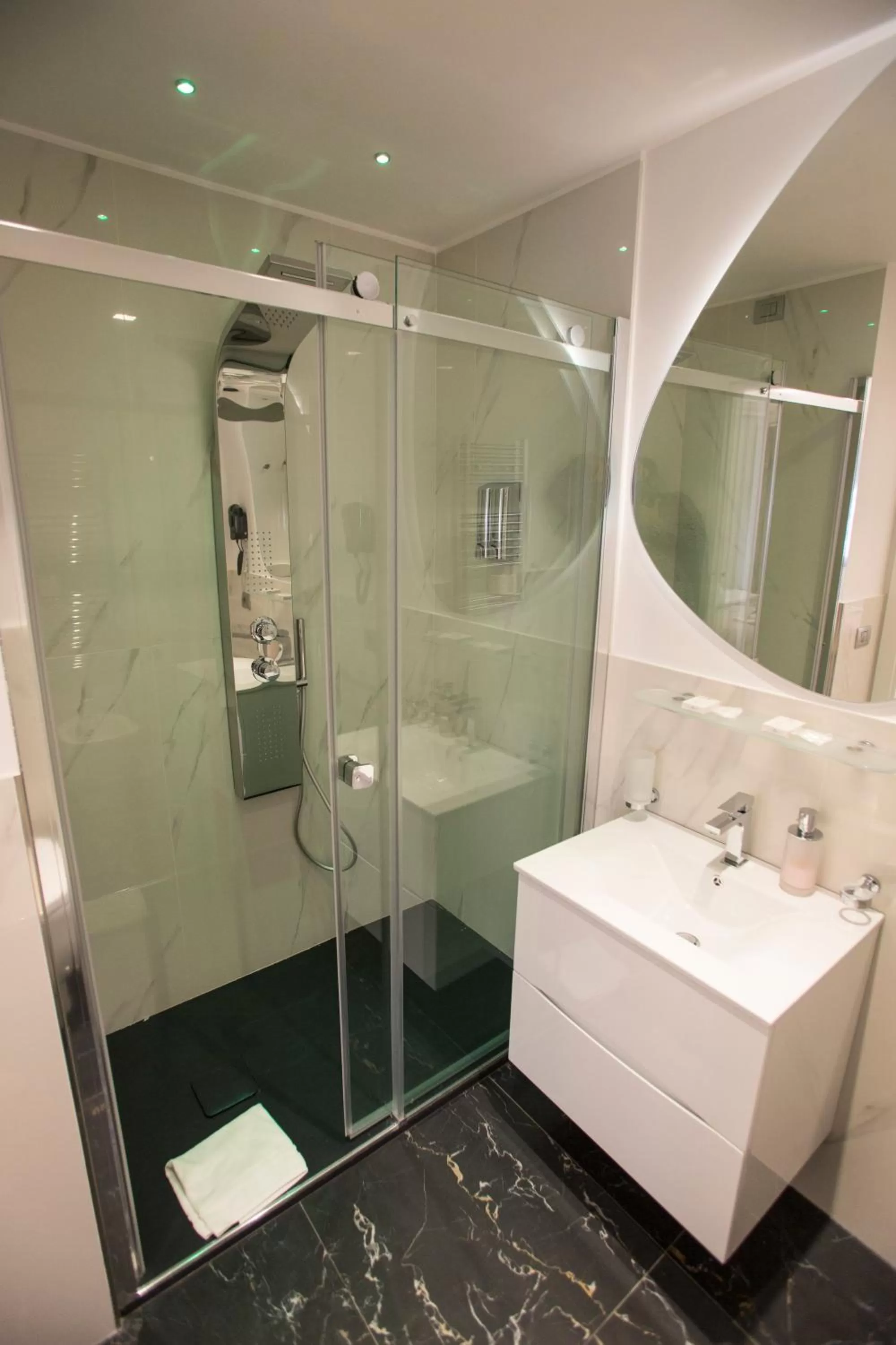 Bathroom in San Pietro Grand Suite