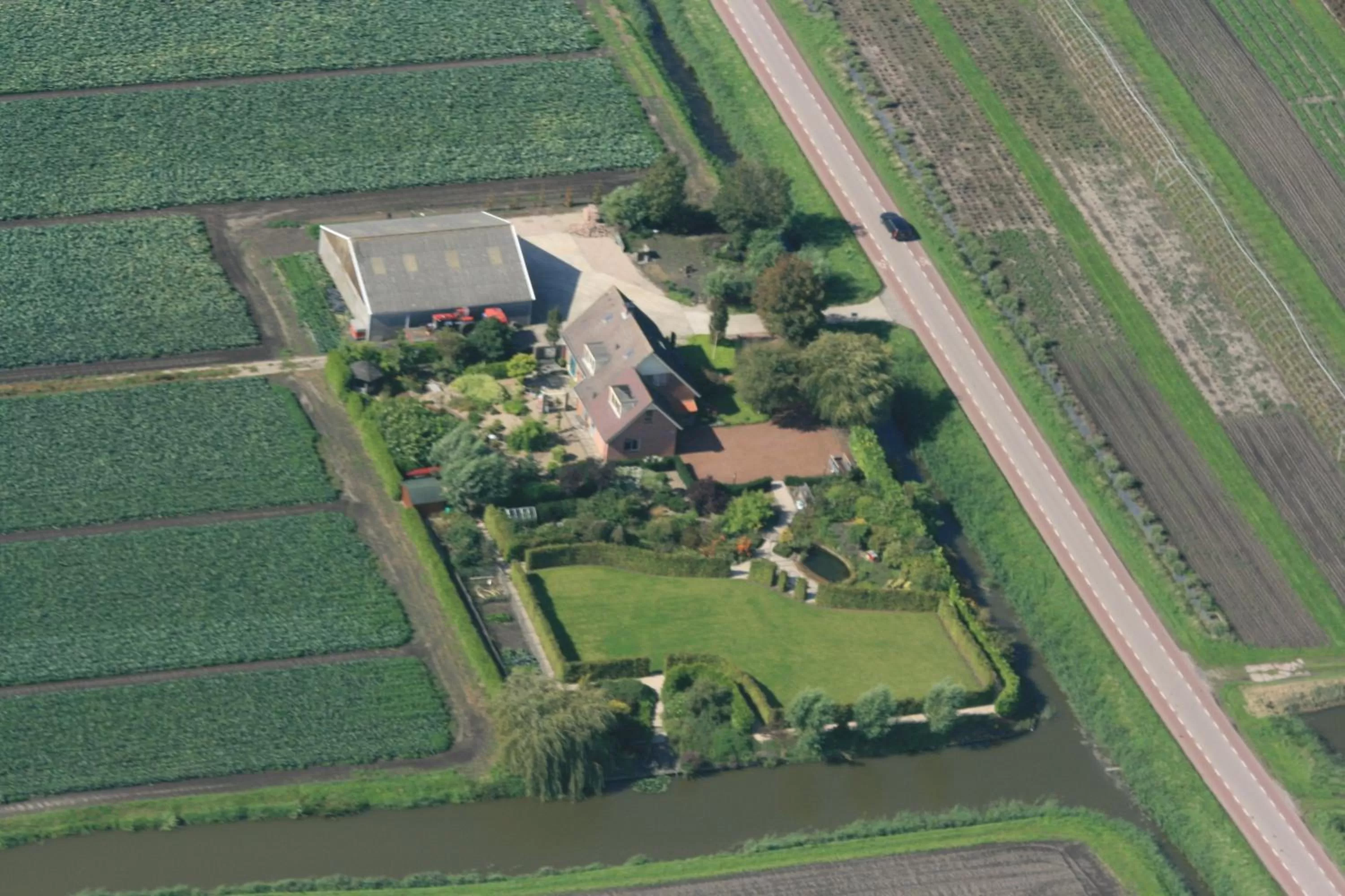 Bird's eye view in B&B “Te Warskip bij BlokVis”