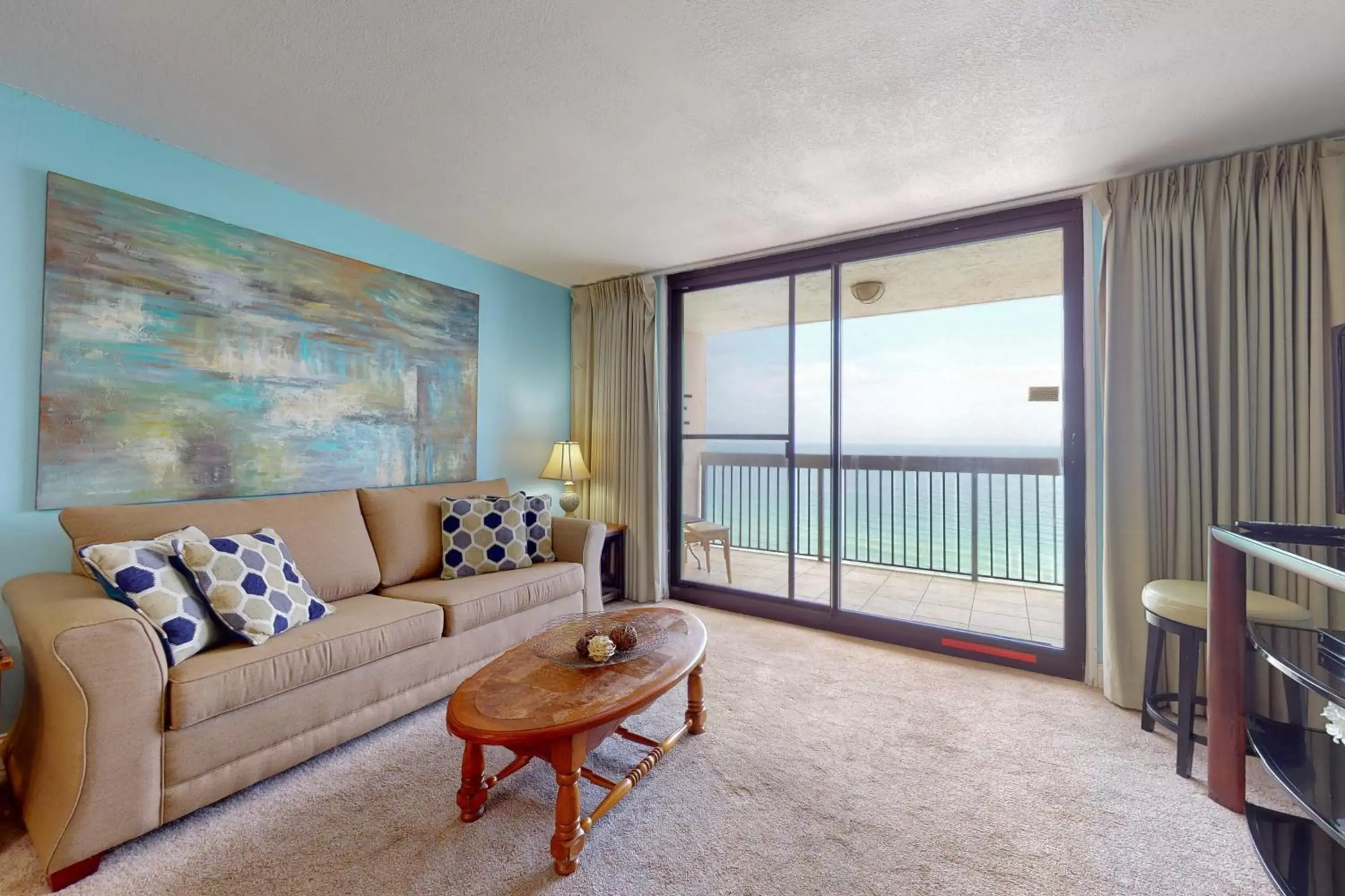 Seating Area in 1 Bed 2 Bath Apartment in SunDestin Beach Resort