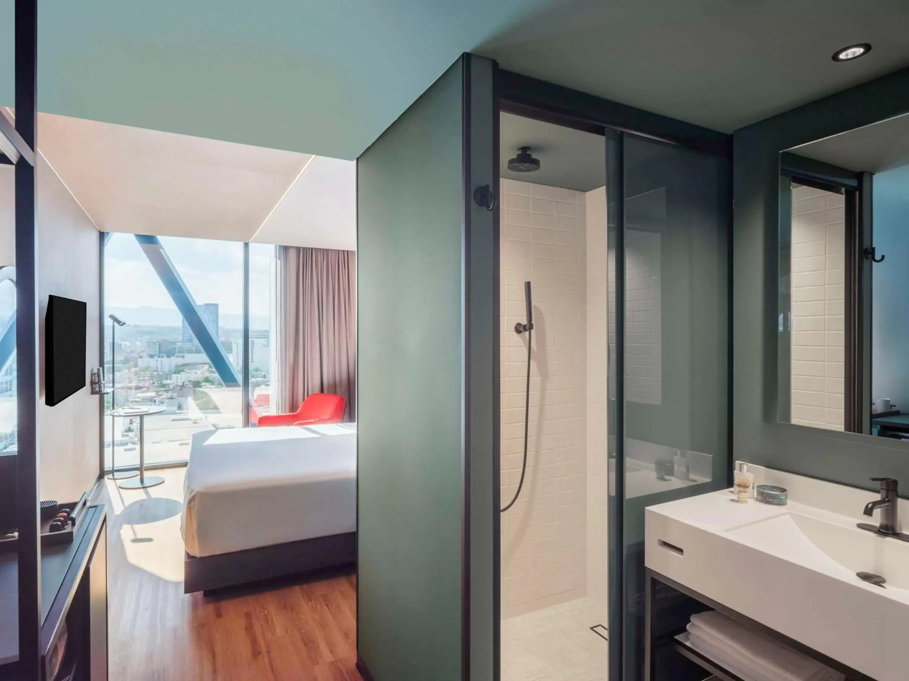 Bedroom, Bathroom in Novotel Mexico City World Trade Center
