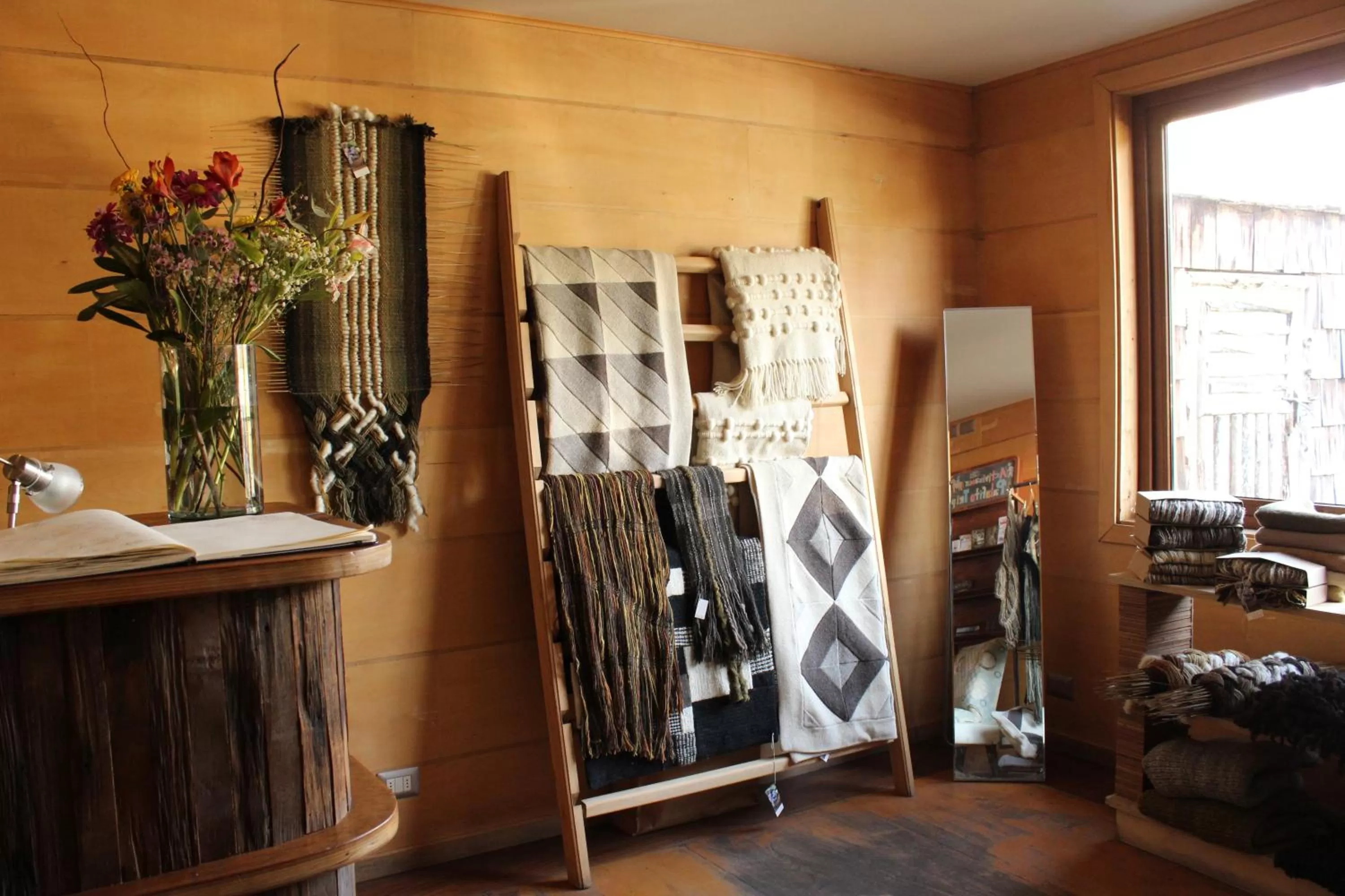 On-site shops in Palafito 1326 Hotel Boutique Chiloé