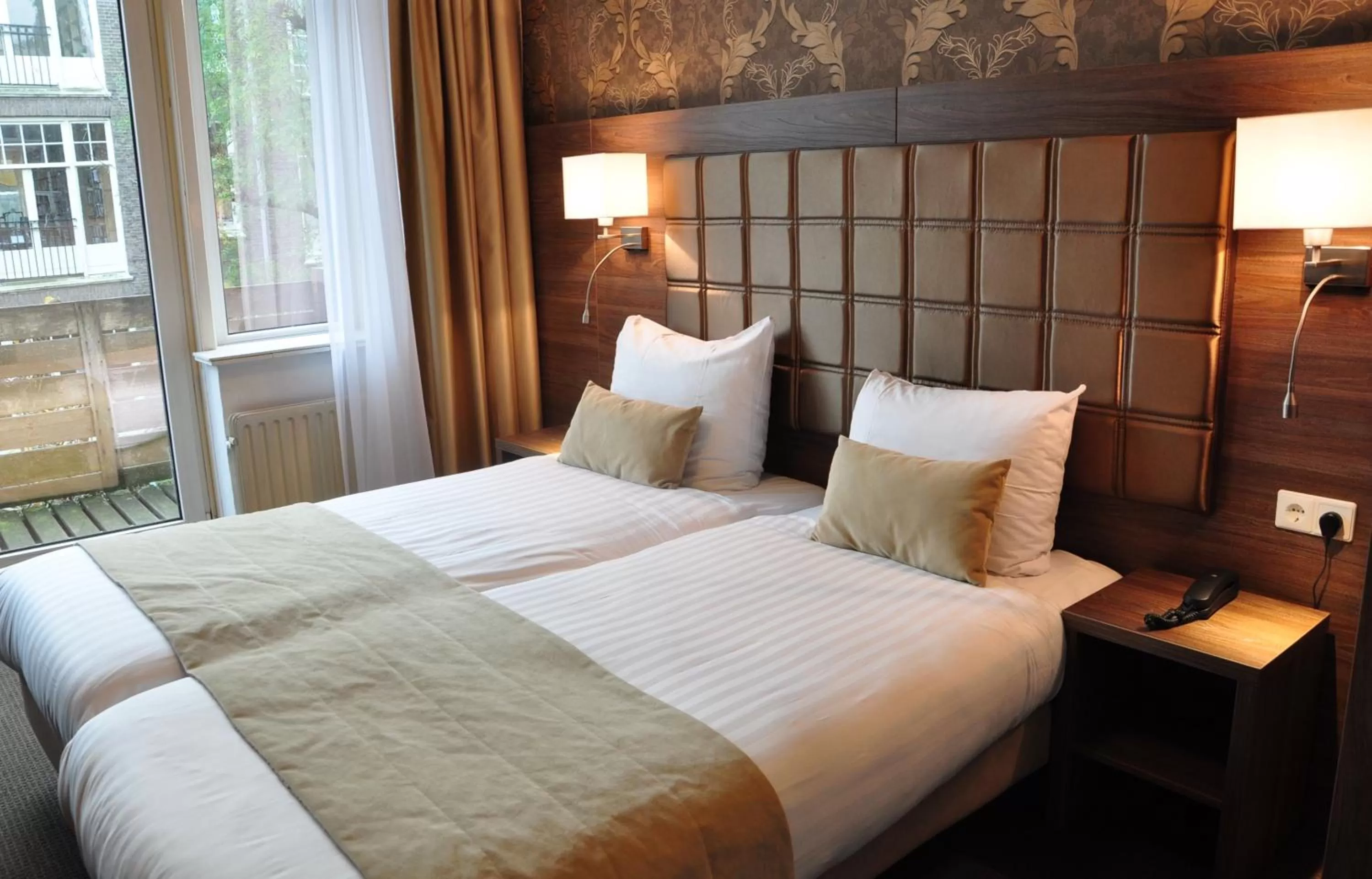 Classic Double or Twin Room including Breakfast in Aadam Wilhelmina Hotel