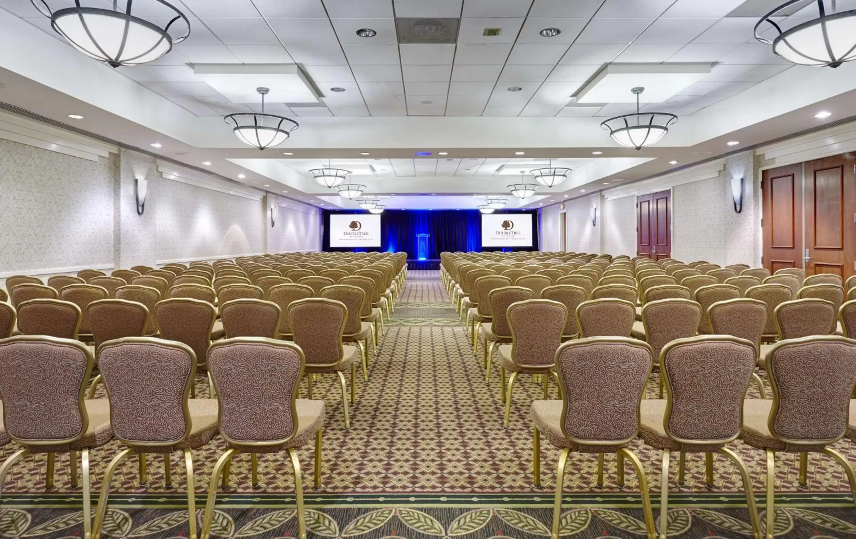 Meeting/conference room in DoubleTree by Hilton Washington DC – Crystal City