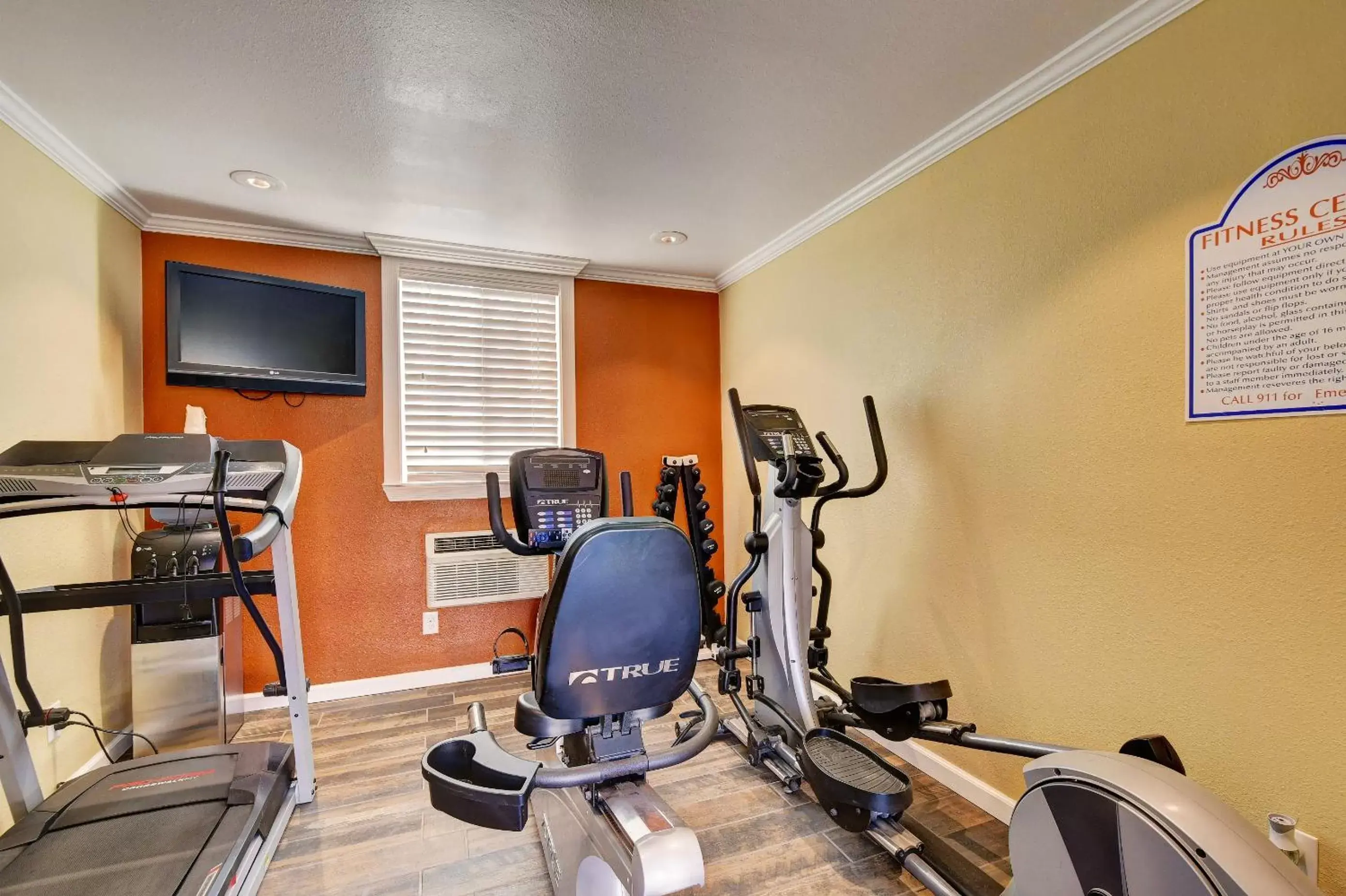 Fitness Center/Facilities in Traveler's Inn Williams, CA Boutique Hotel