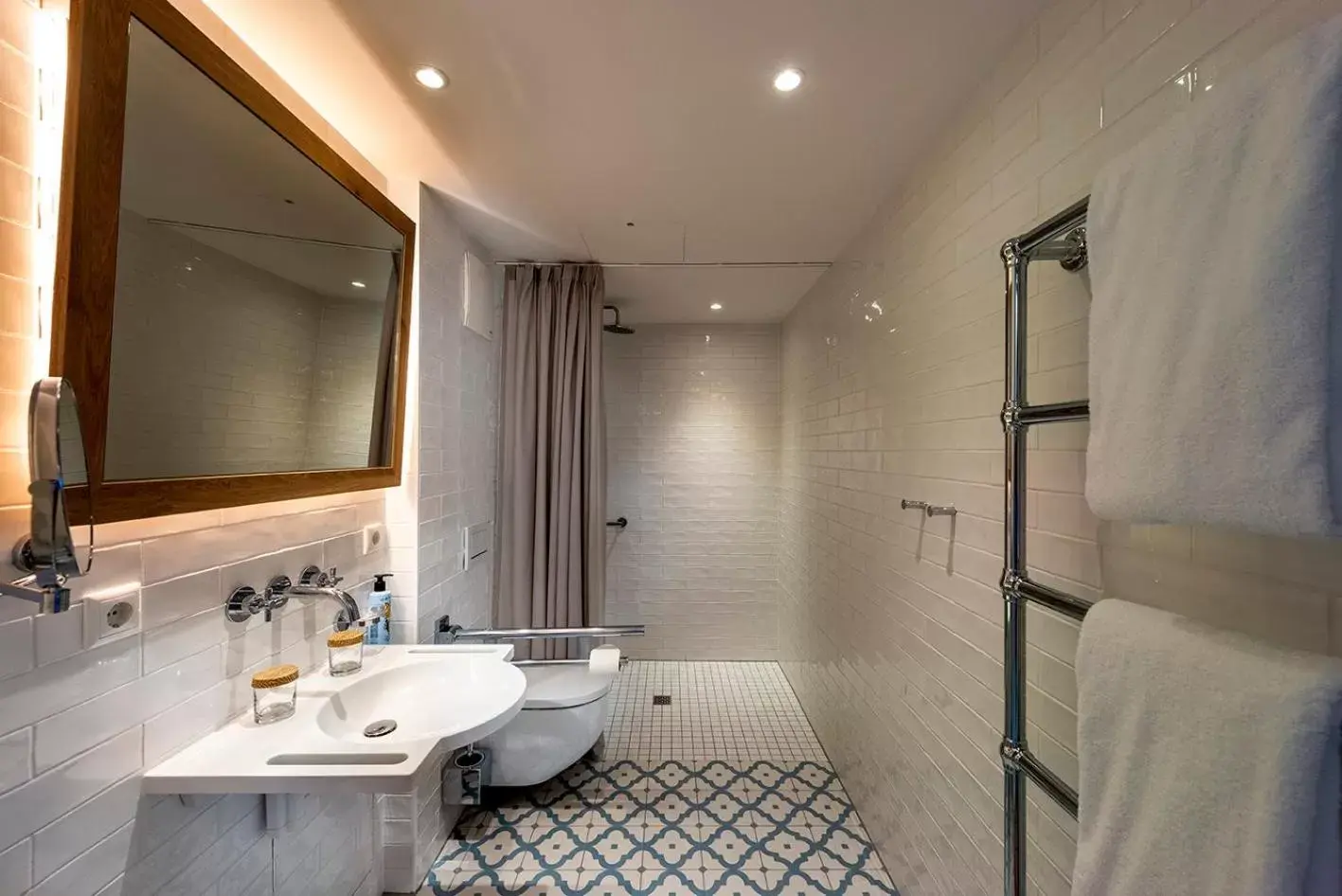 Bathroom in LOEV Hotel Rügen
