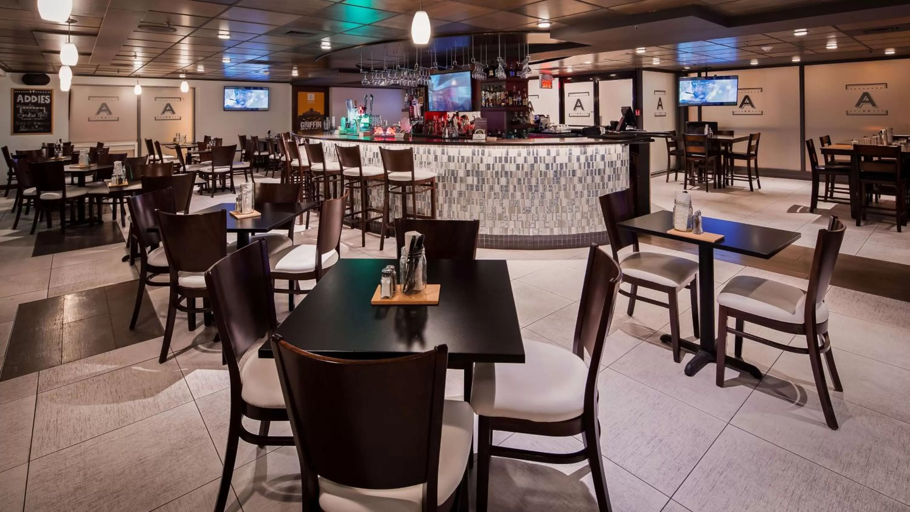 On site in Best Western Plus Montreal Downtown- Hotel Europa