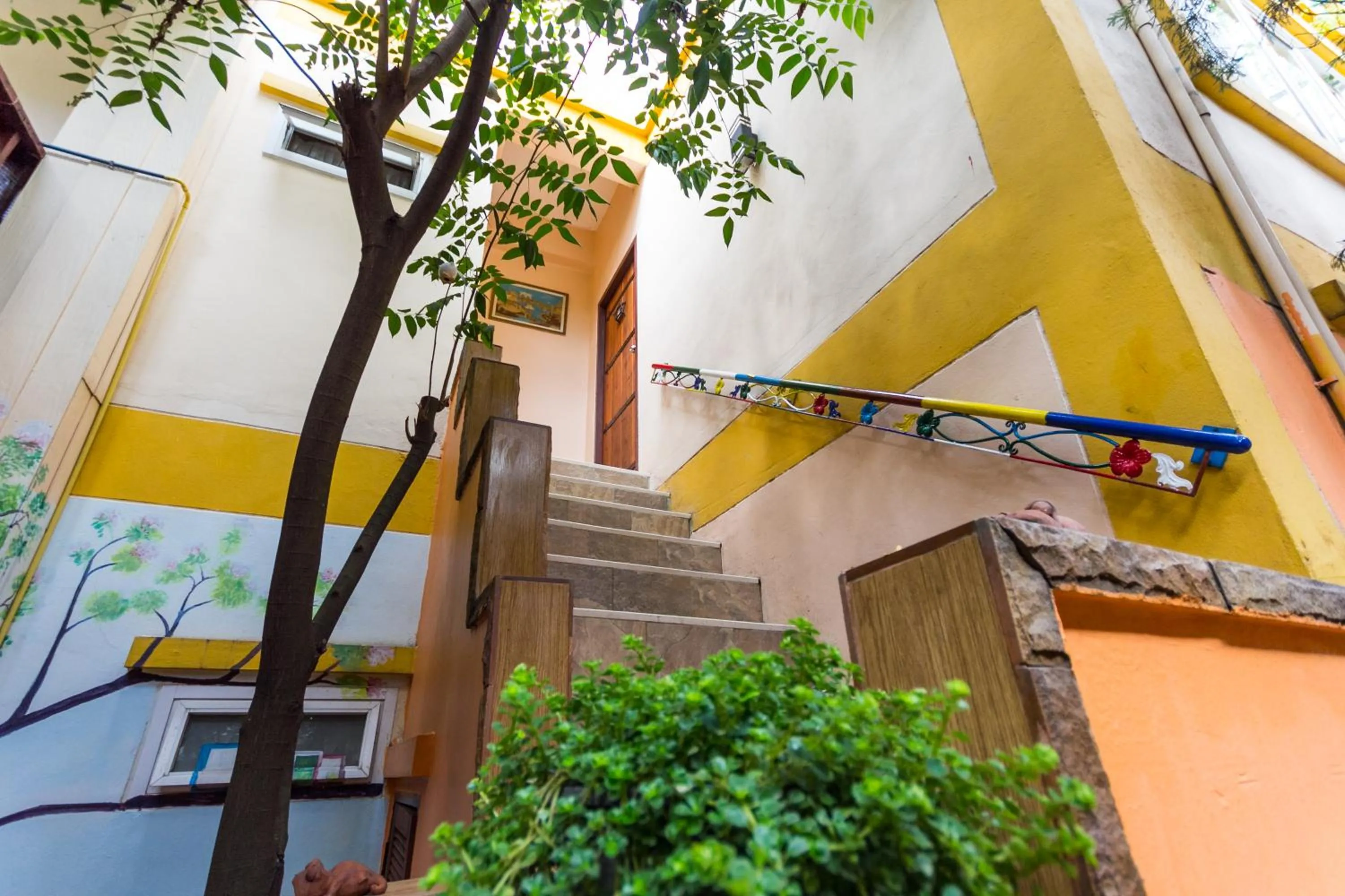 Property building in Changmoi House (Little Village)